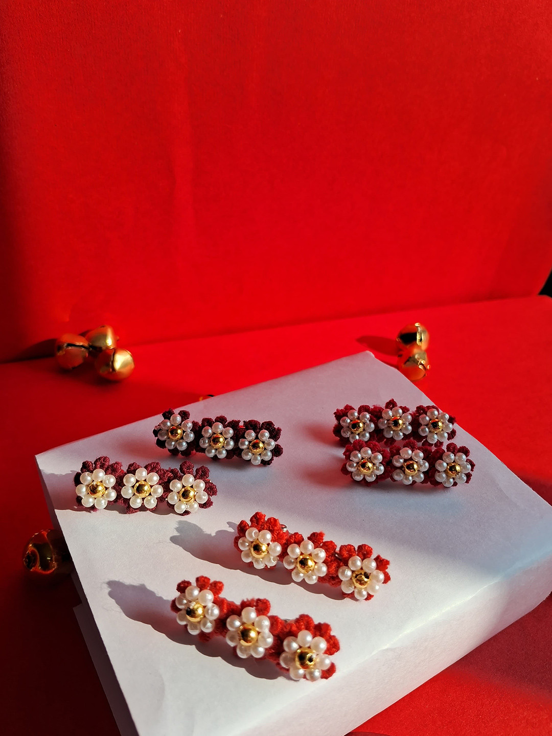 Choko Girls Set Of 6 Pearl Beaded Floral Alligator Hair Clips