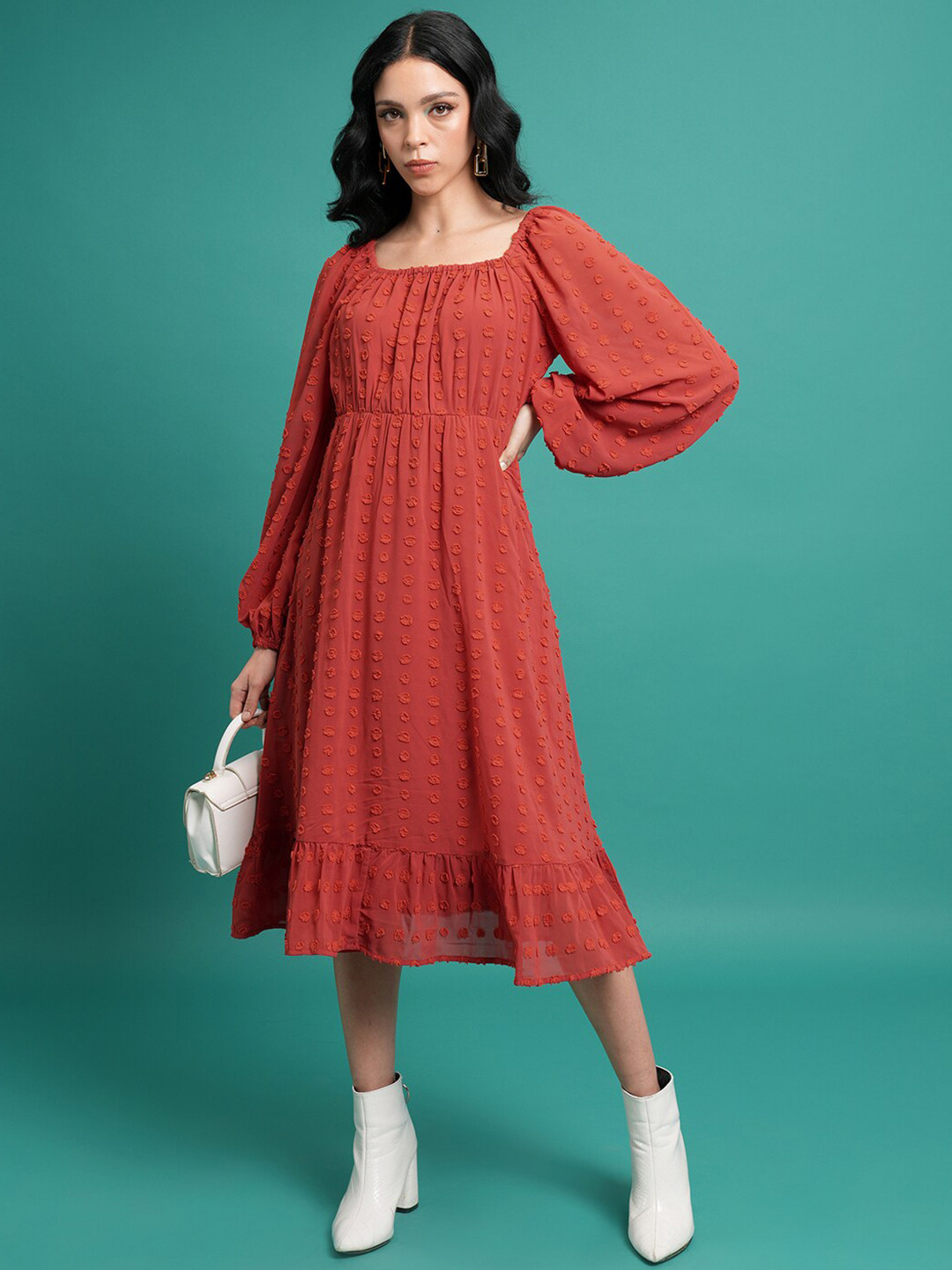 Tokyo Talkies Red Self Design Square Neck pleated A-Line Midi Dress
