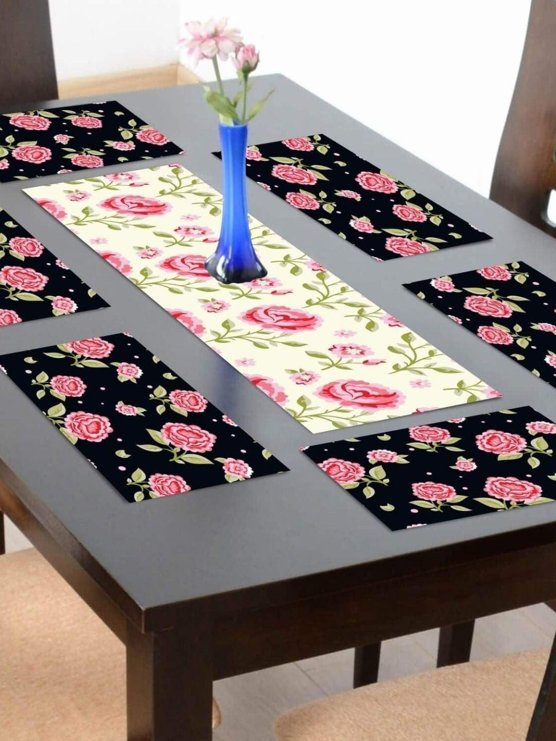 THEYAYACAFE Black & Off White 7 Pieces Floral Cotton Table Placemats With Runners