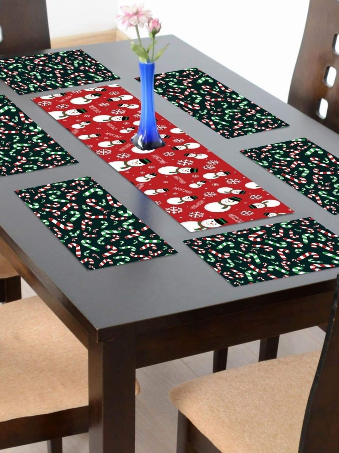 THEYAYACAFE Black & Red 7 Pieces Printed Cotton Table Placemats With Runners