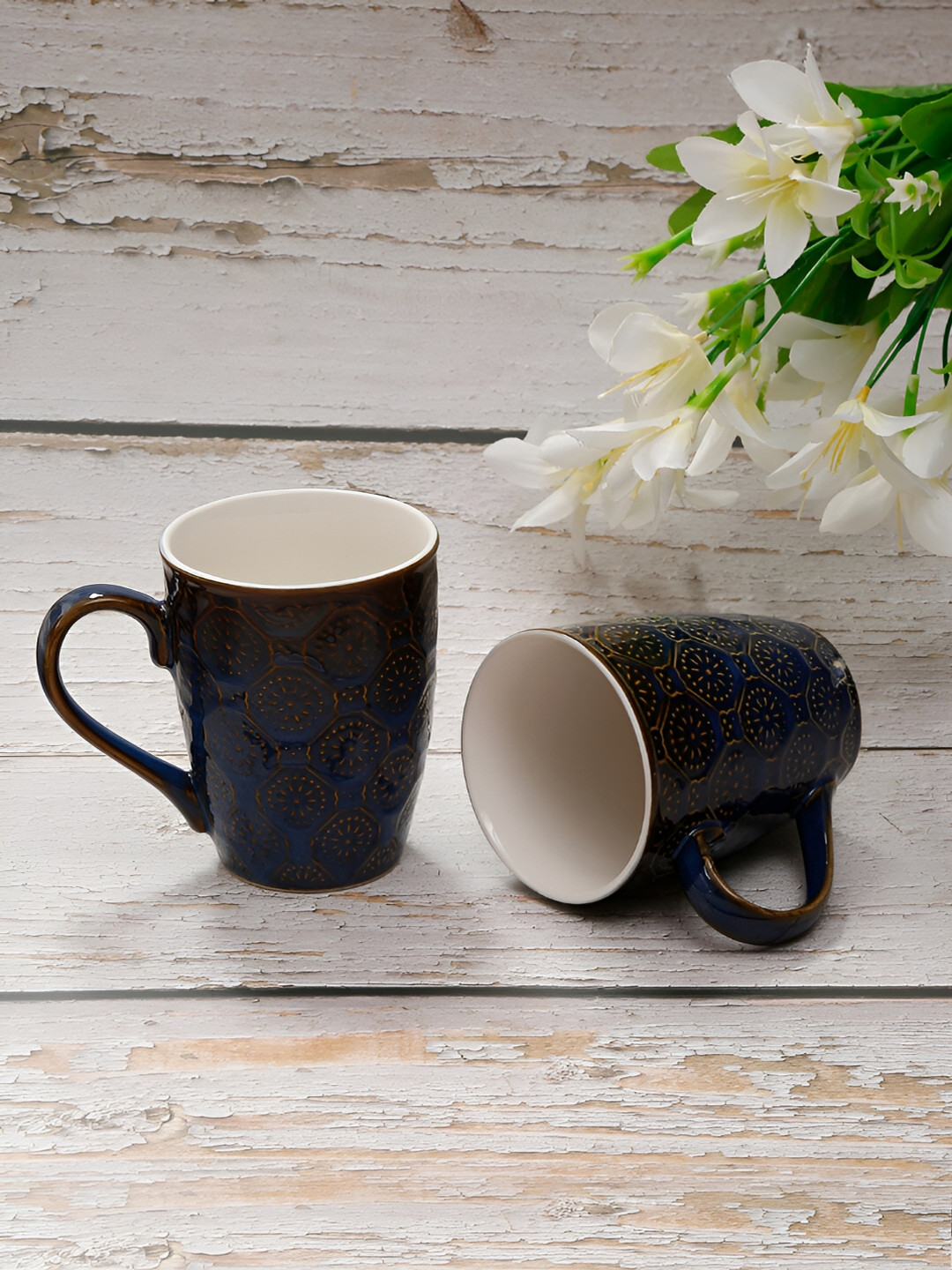 Shilpkara Blue & Gold-Toned 2 Pieces Textured Ceramic Ceramic Glossy Cups and Mugs
