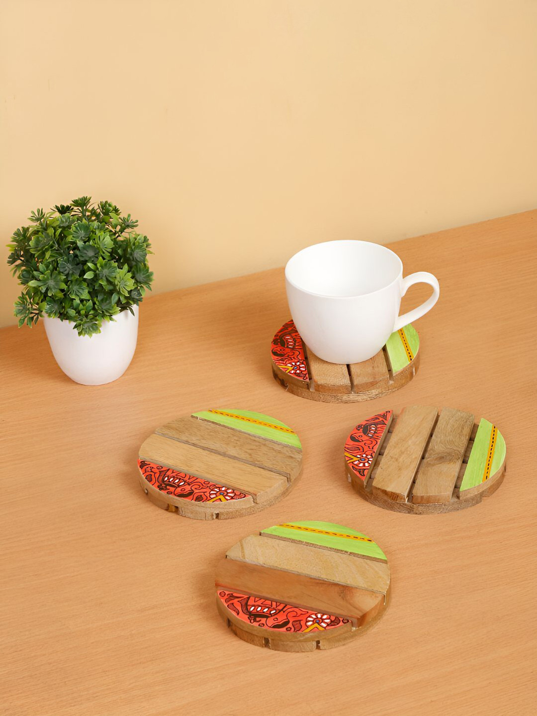 Shilpkara Brown 4 Pieces Madhubani Elephant Round Wooden Coasters