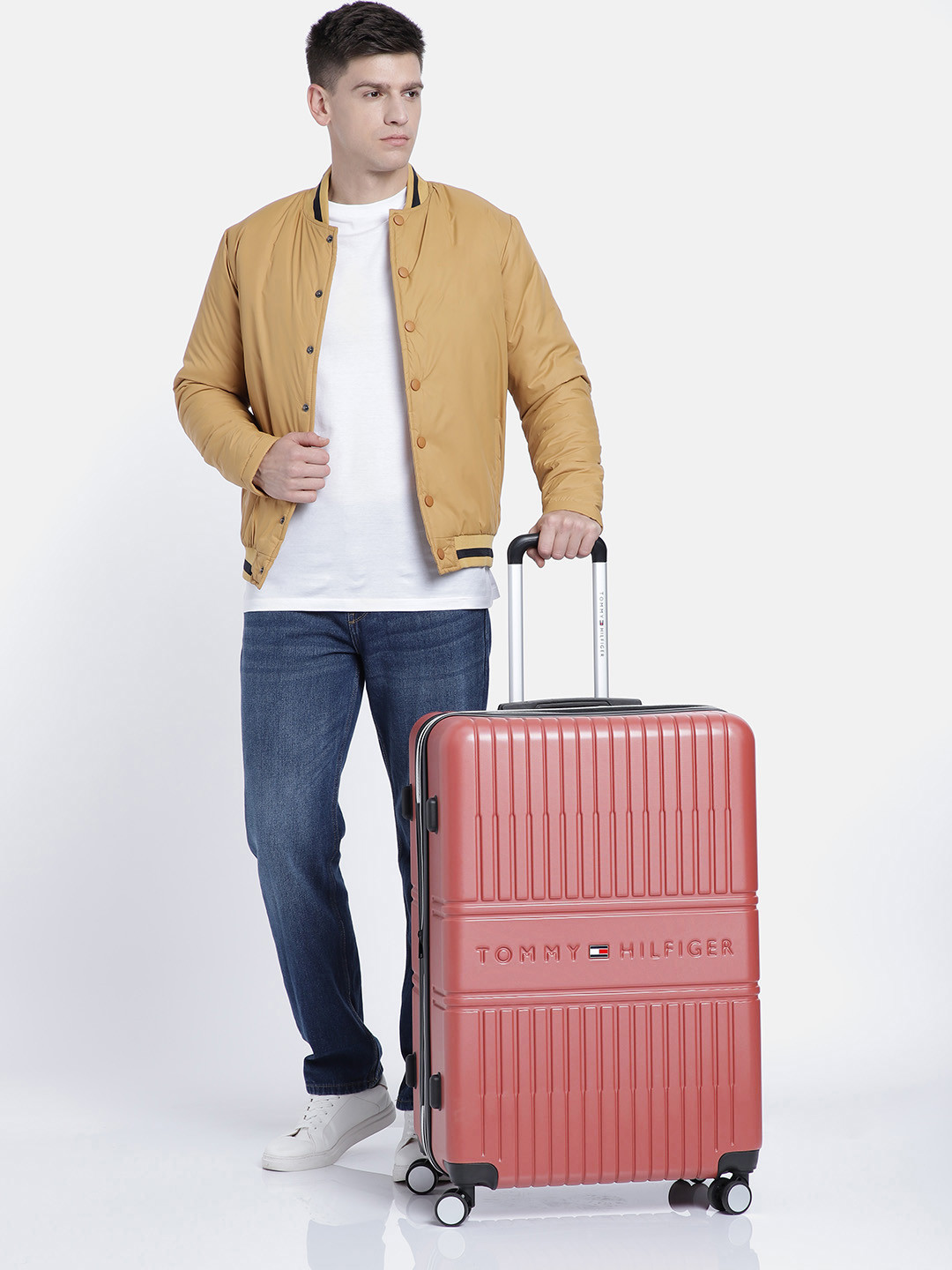 Tommy Hilfiger Textured Stanford Large Trolley Suitcase