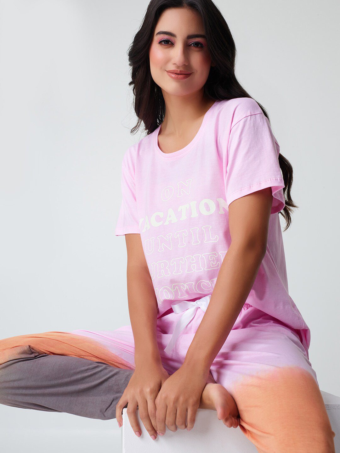 I like me Pink Typography Printed Pure Cotton T-Shirt & Pyjama