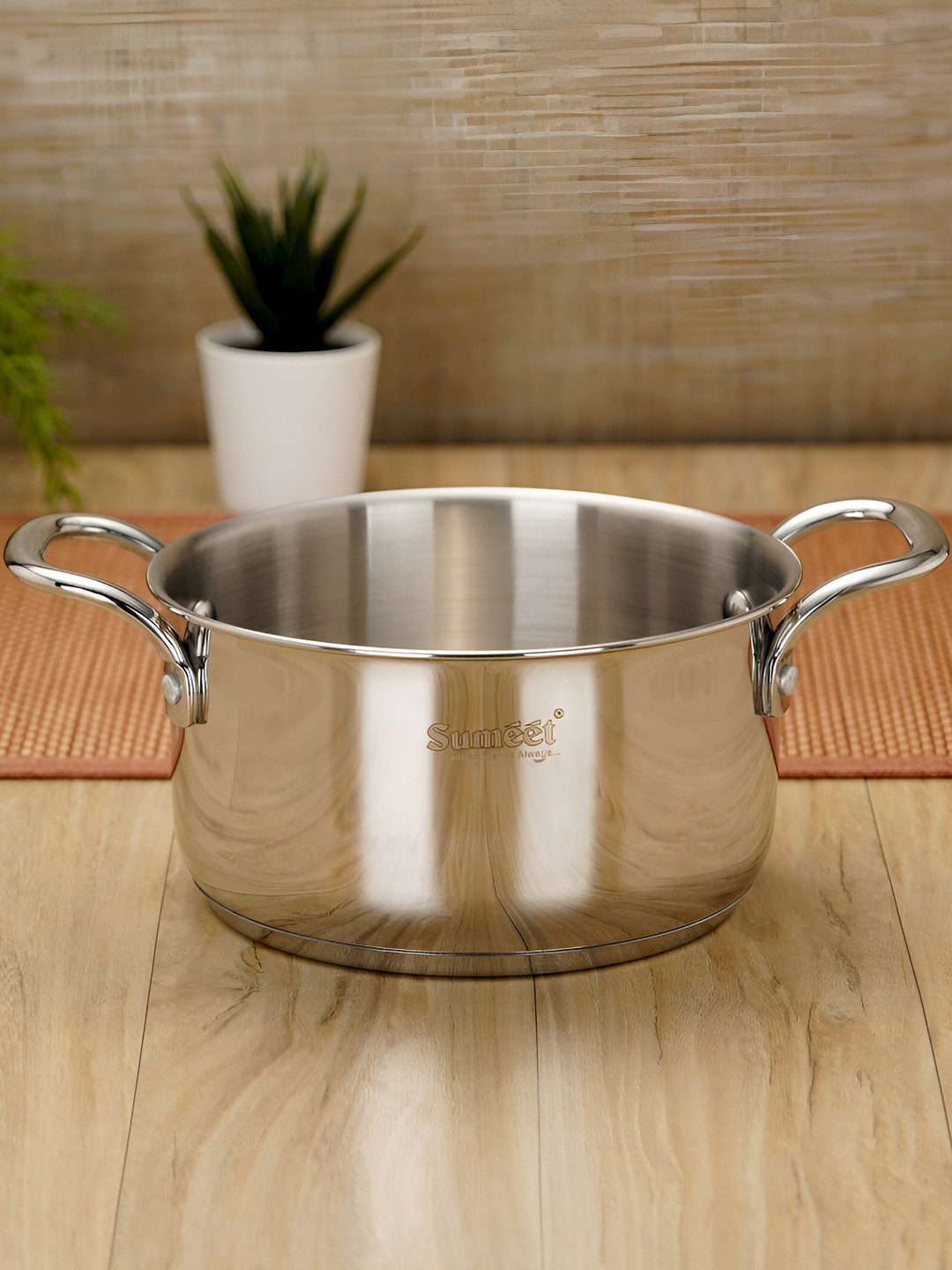 Sumeet Silver-Toned Stainless Steel Dishwasher Safe Cook and Serve Casserole 2.5 L