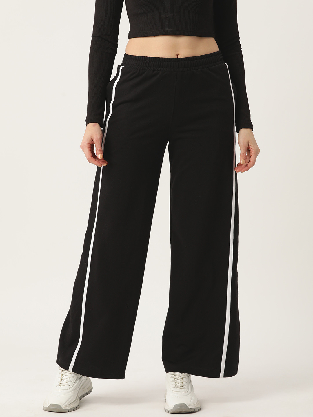 Femea Side Striped Flared Track Pants