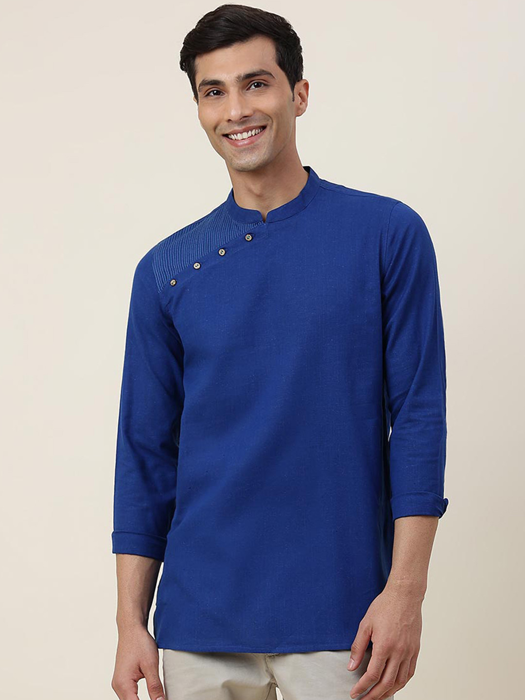 Fabindia FabBasic Mandarin Collar Slim Fit Kurta