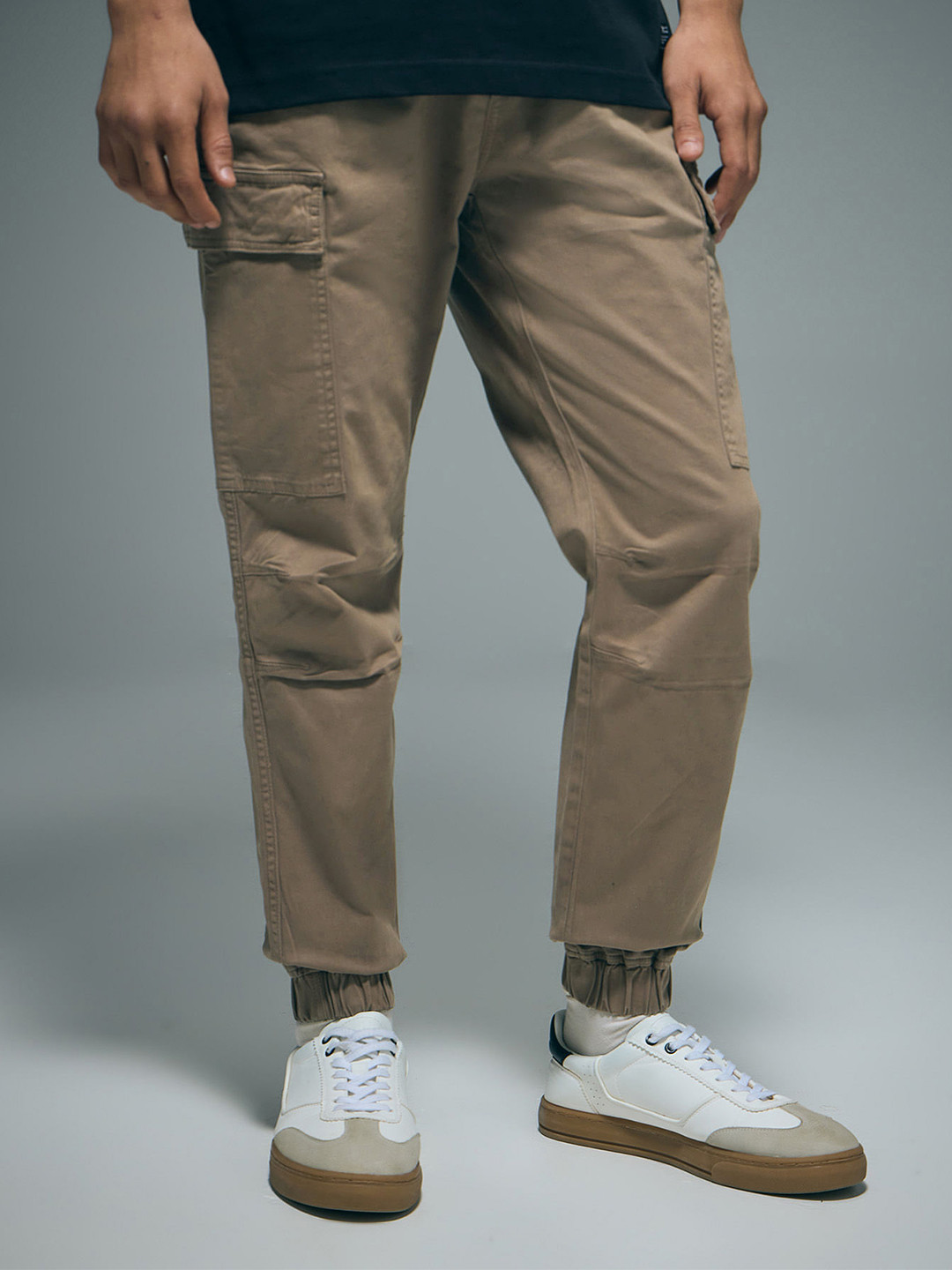 Flying Machine Men Slim Fit Cargo Trousers