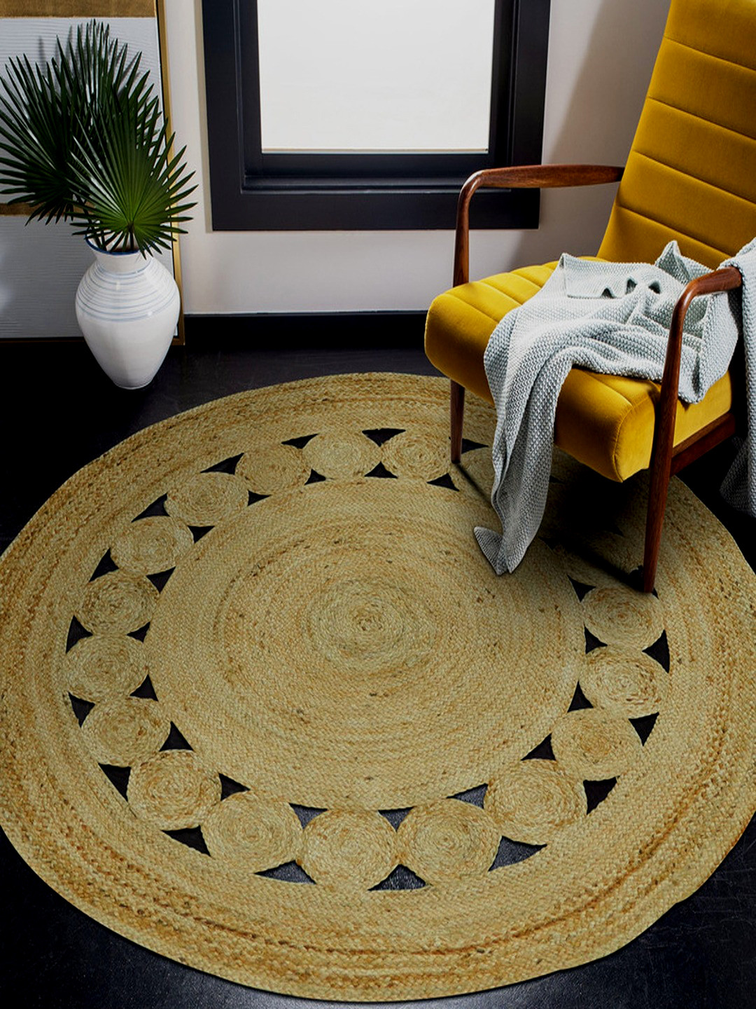 MRIC Beige Traditional Braided Circular Jute Carpet