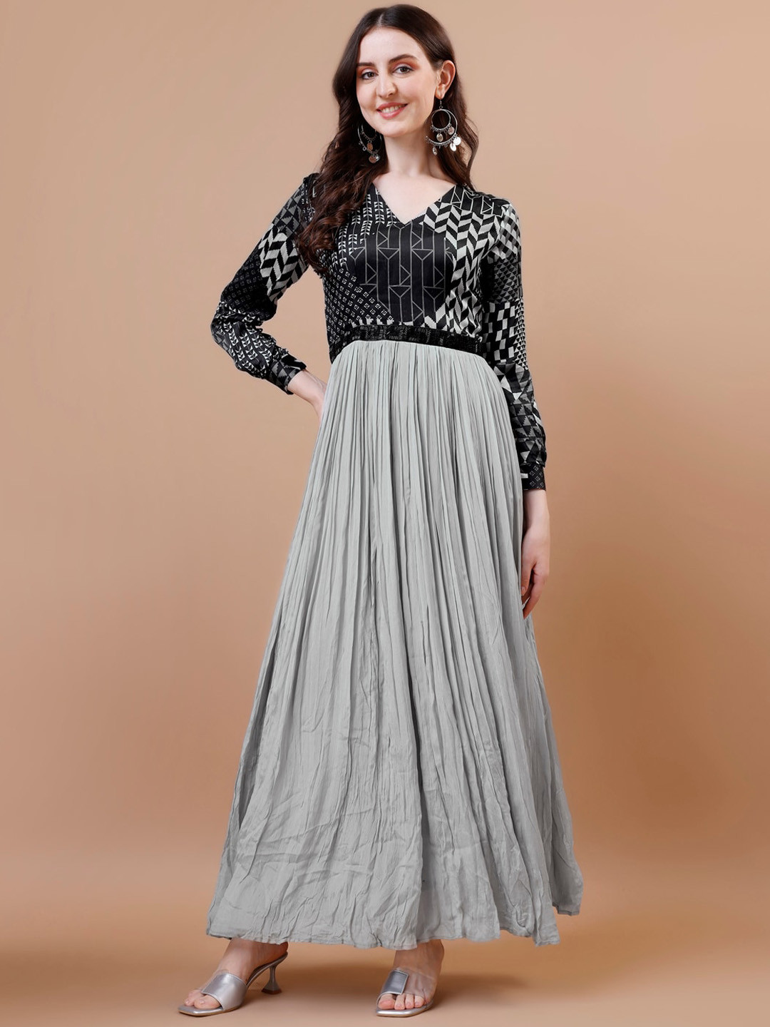 TWAM SUNDARA Geometric Printed V-Neck Gown Midi Ethnic Dress