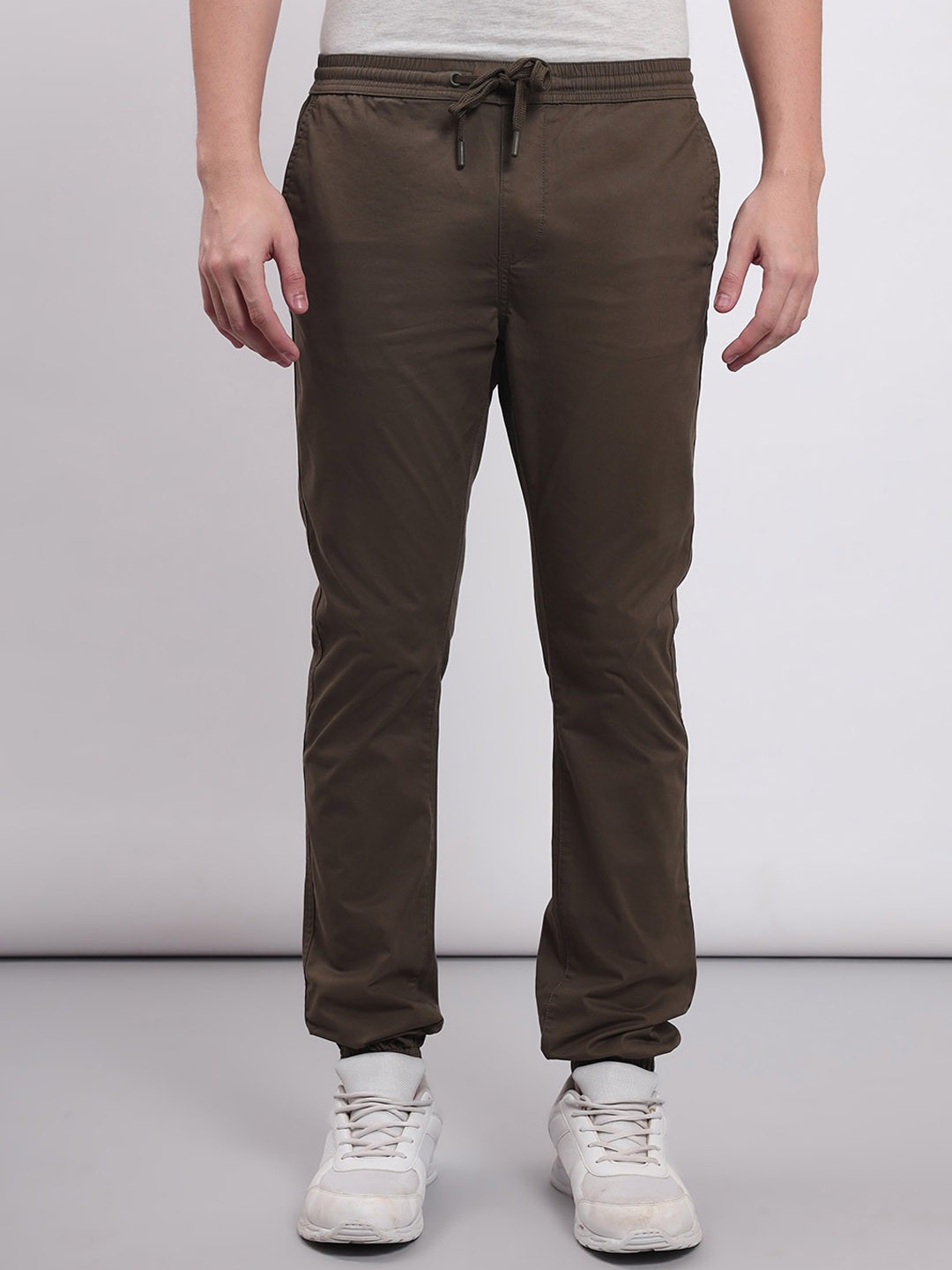 Lee Men Relaxed-Fit Mid-Rise Joggers