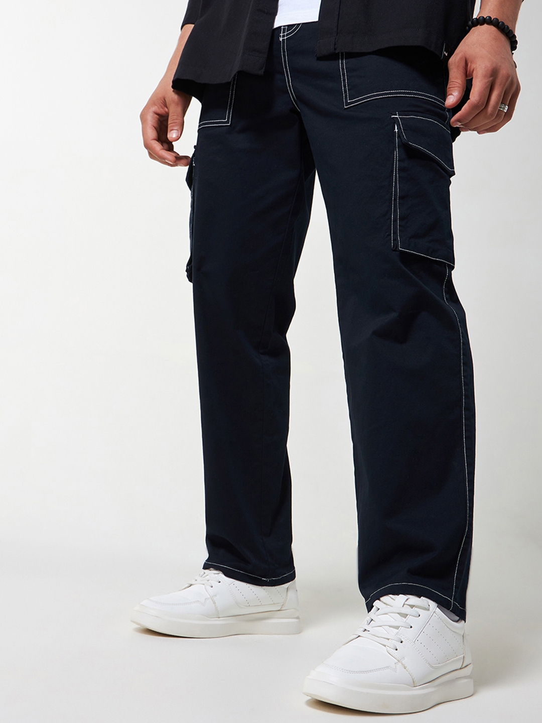Bewakoof trousers deals