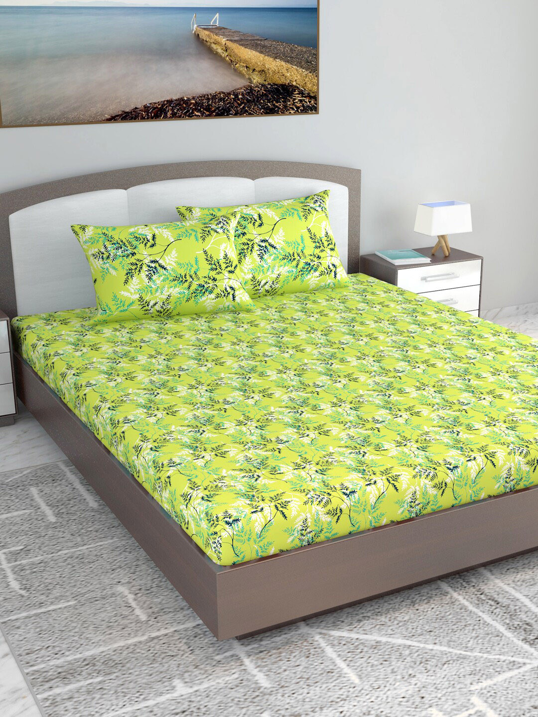 Divine Casa Cotsmere Emmie White Yarn Dyed Melange Green Floral Pure Cotton 144 TC King Bedsheet with 2 Pillow Covers-270 x 270 cm