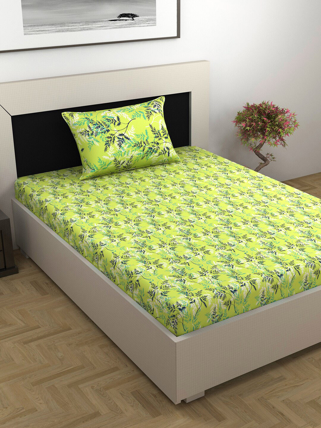 Divine Casa Emerald Green Floral Cotton 144 TC Single Bedsheet with a Pillow Cover-88 x 57 inches