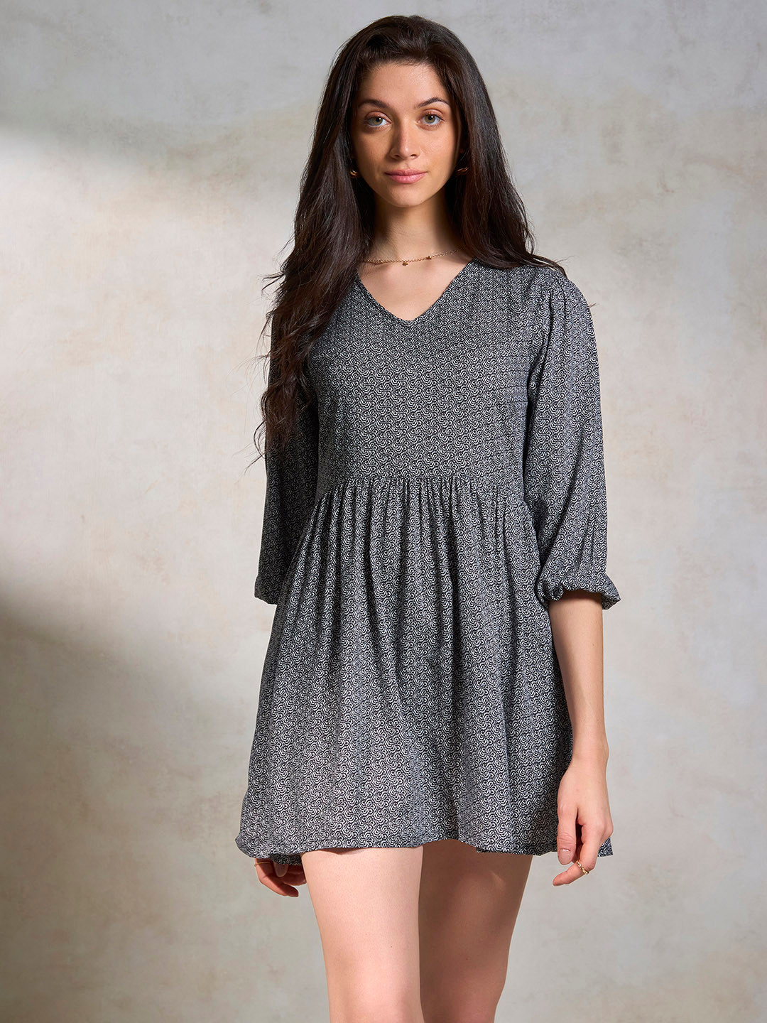 Virgio Pure Viscose Geometric Back Detail Dress