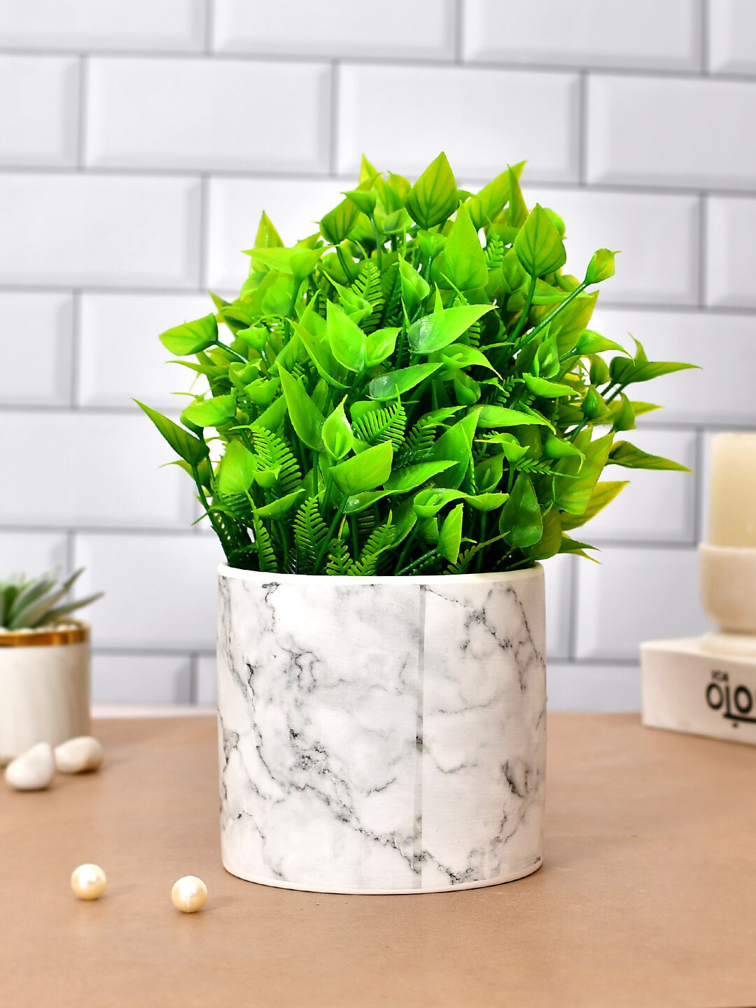 TAYHAA White & Black Abstract Ceramic Indoor Planter