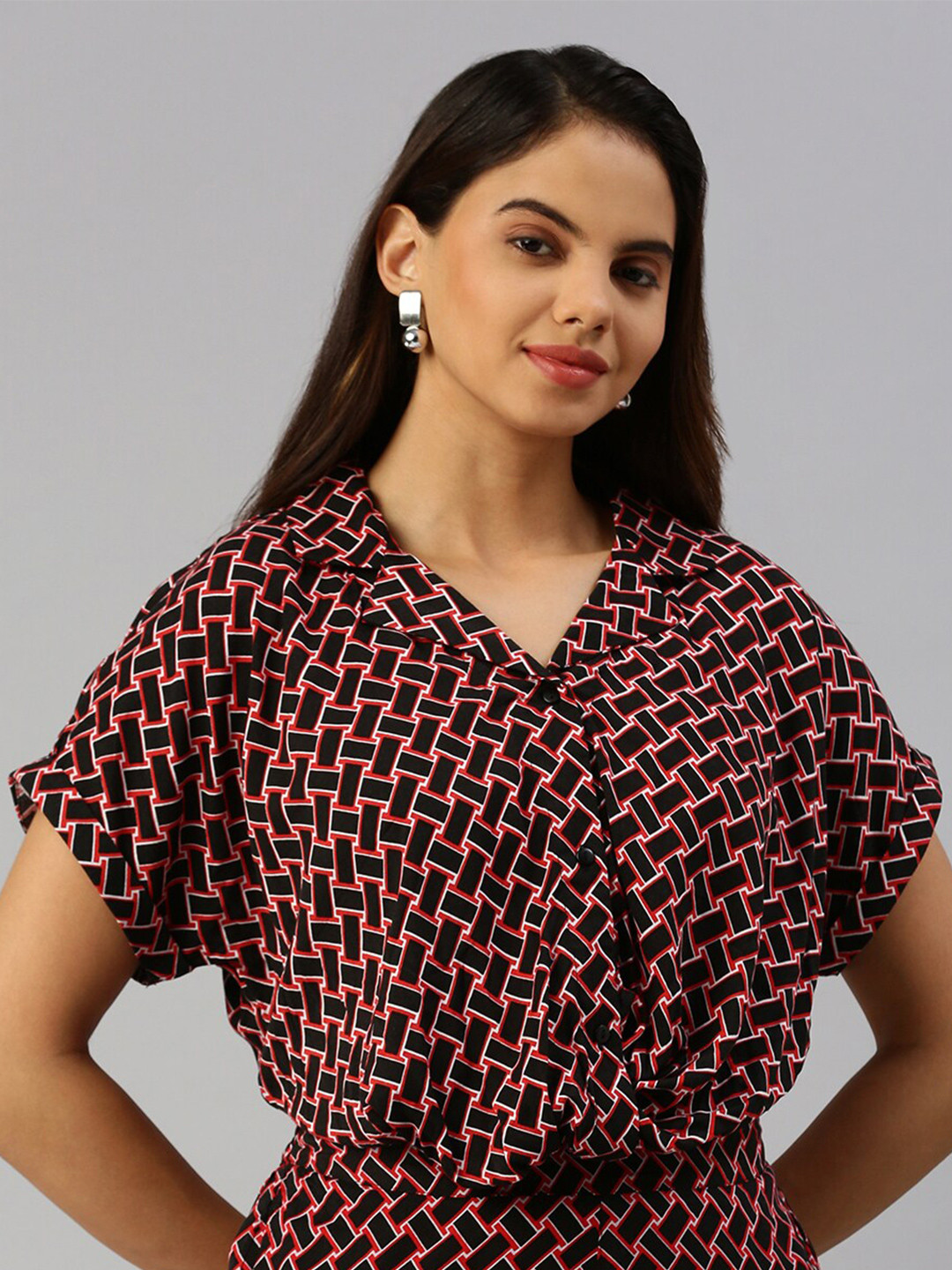 De Moza Geometric Printed Extended Sleeves Original Crop Shirt