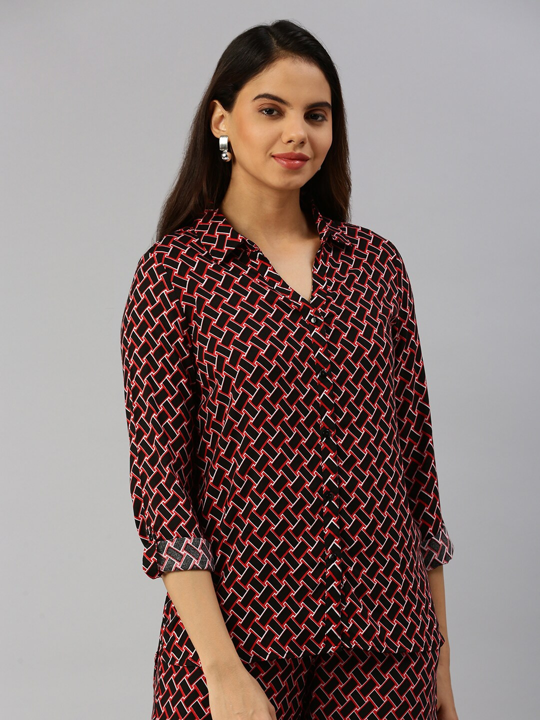 De Moza Geometric Printed Roll-Up Sleeves Original Shirt