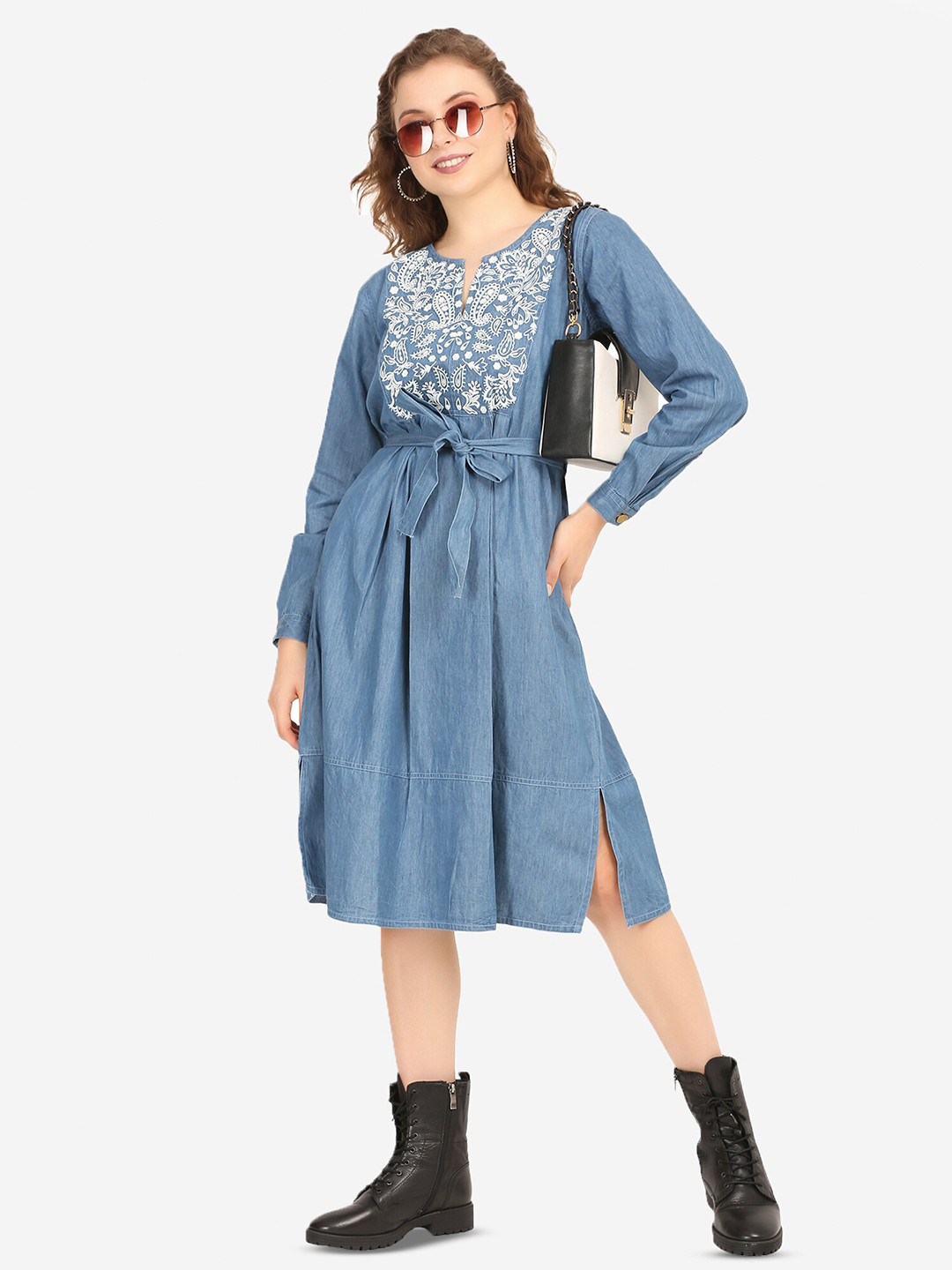 SUMAVI-FASHION Ethnic Motifs Embroidered Tie Ups Organic Cotton A Line Dress