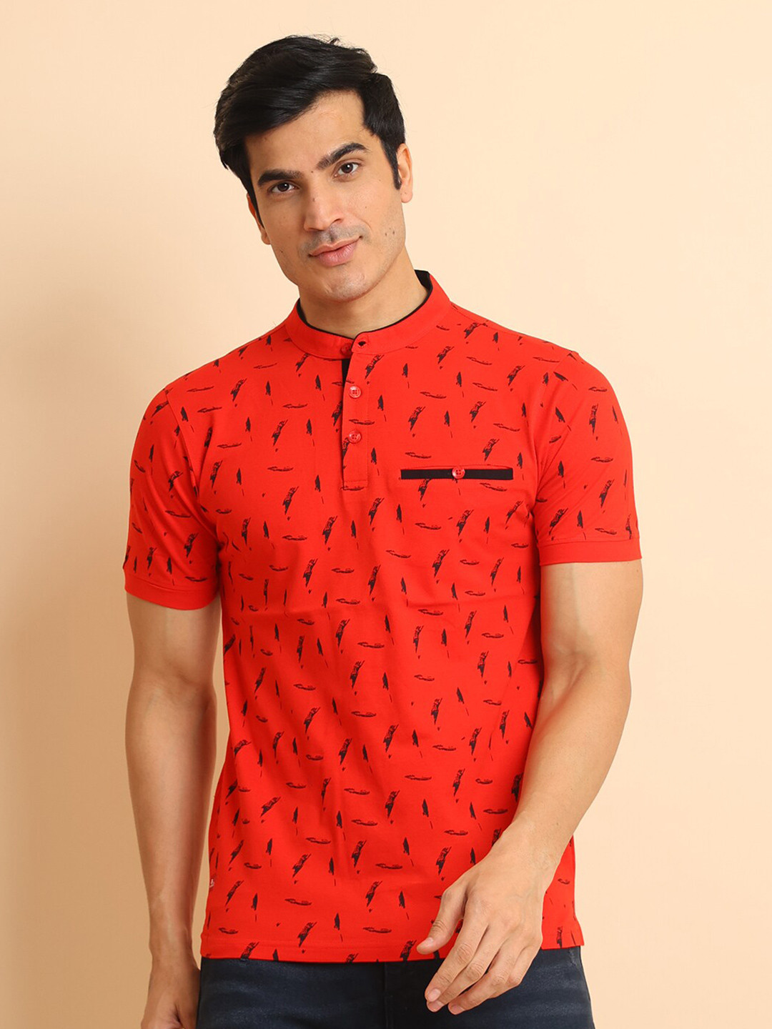 berry blues Abstract Printed Band Collar Short Sleeves Cotton T-shirt