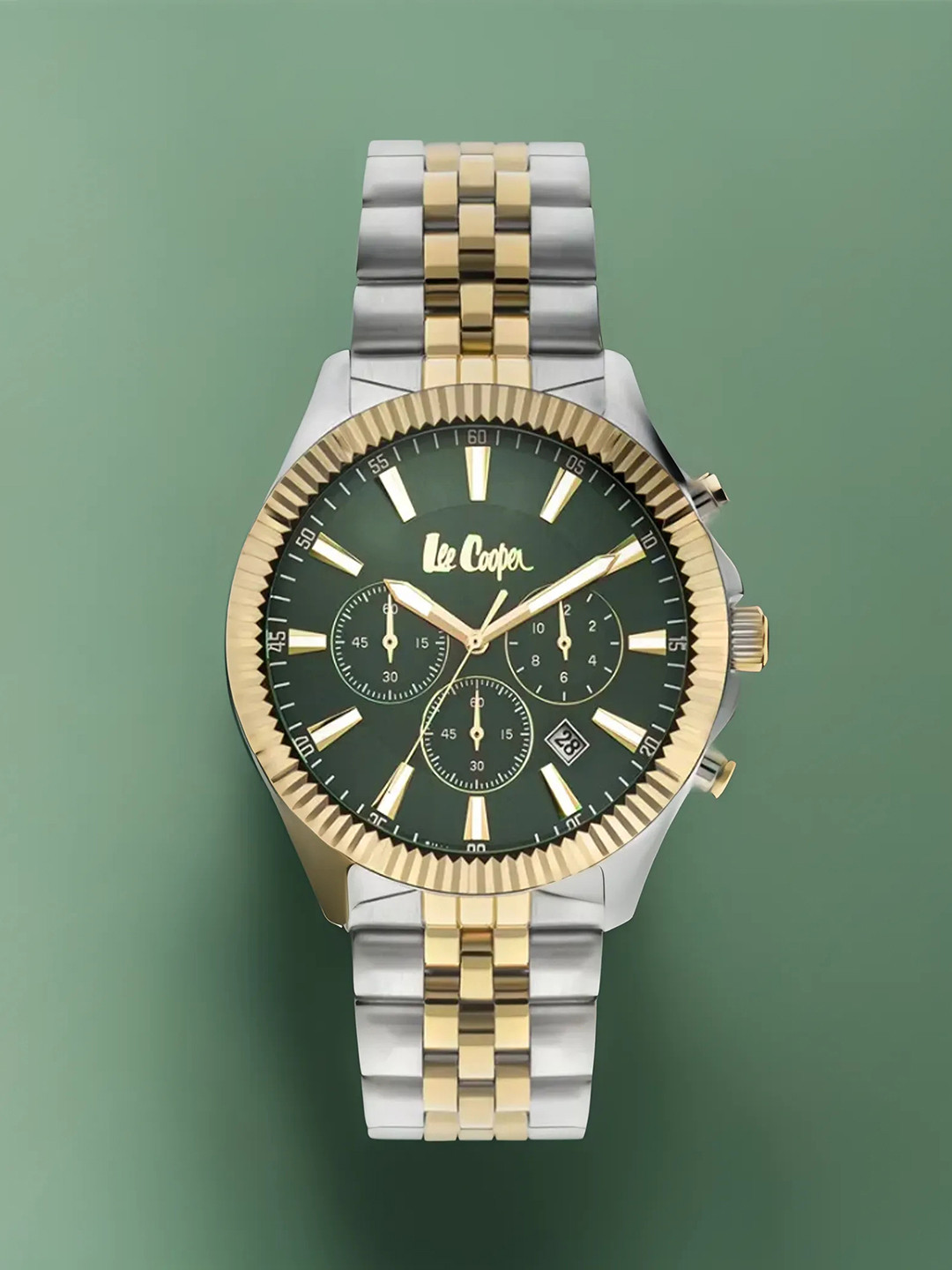 Lee Cooper Men Water Resistance Stainless Steel Analogue Chronograph Watch LC07838.270