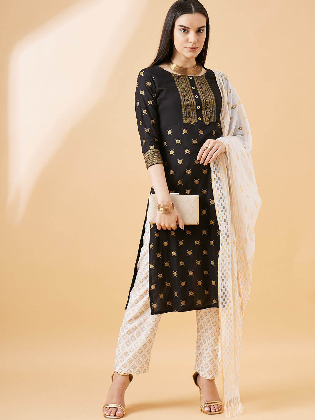 all about you Black Ethnic Motifs Printed Kurta With Trousers & Dupatta