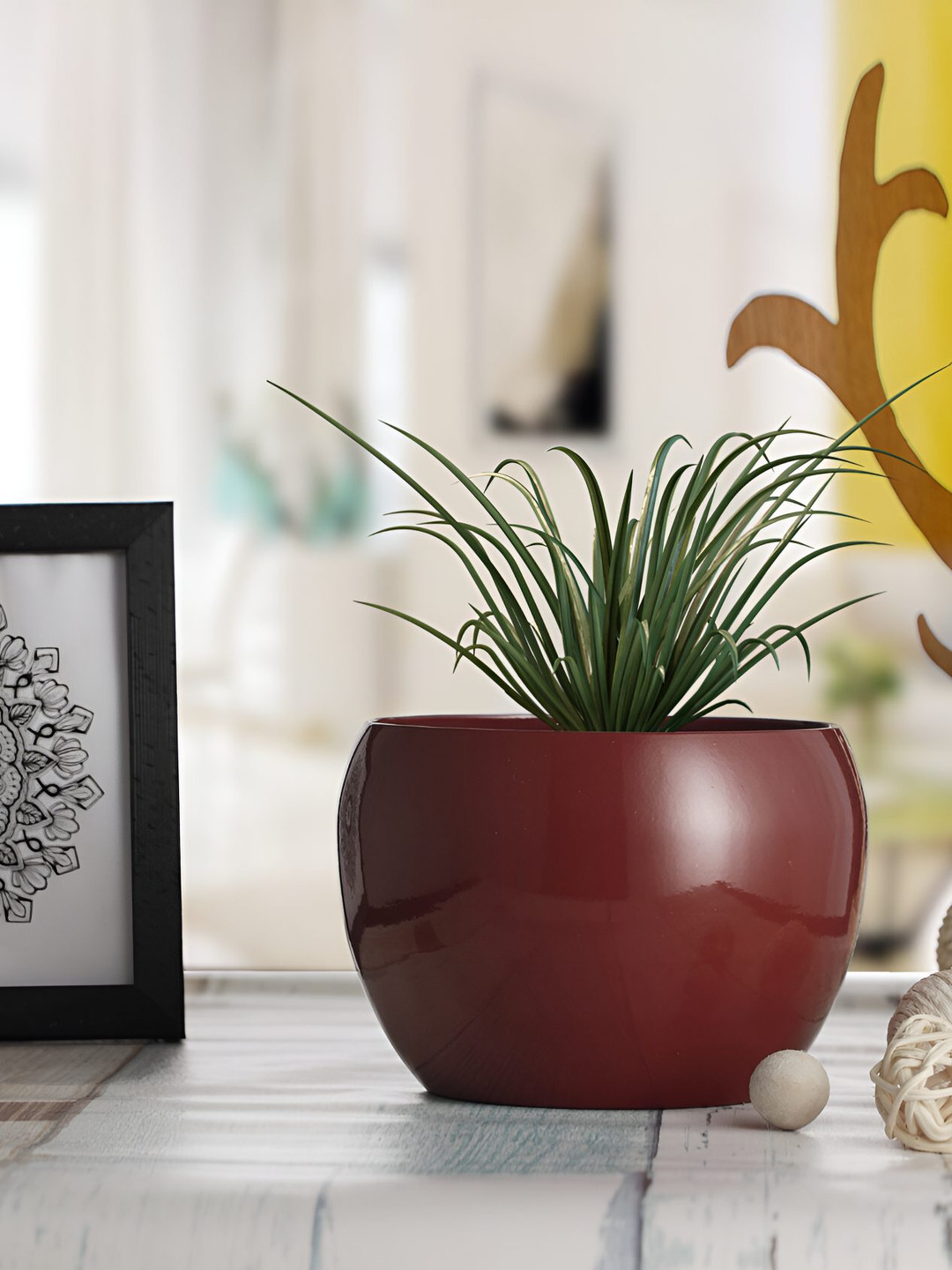 Homspurts Maroon Textured Metal Planter