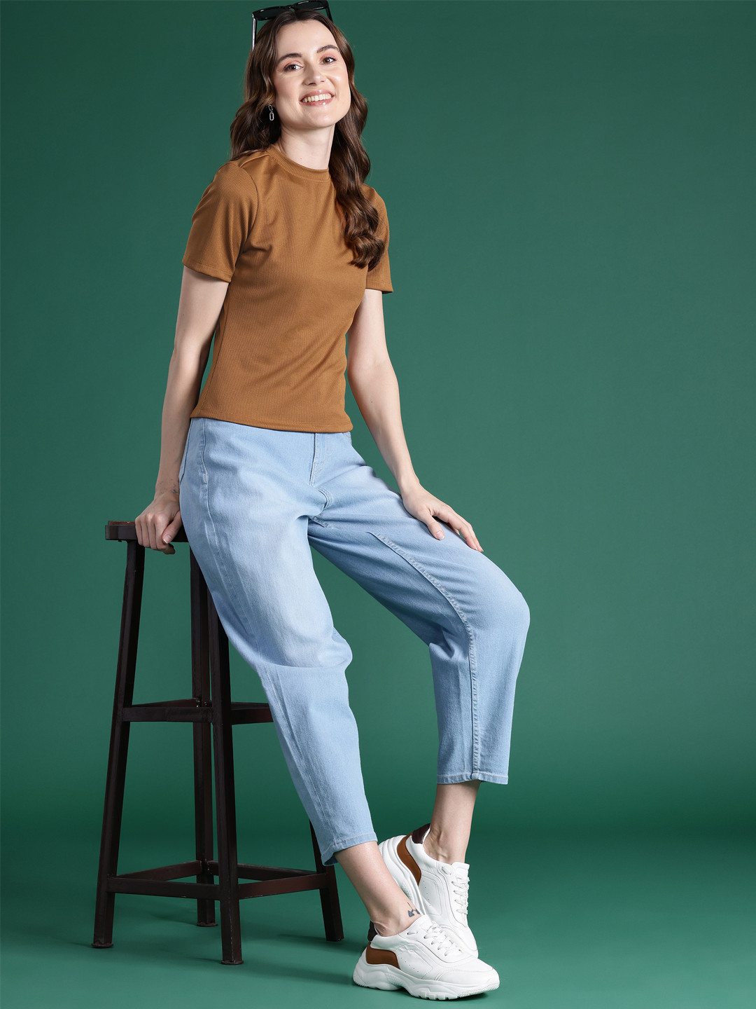 DressBerry Bizwear Round Neck Short Sleeves Ribbed Top