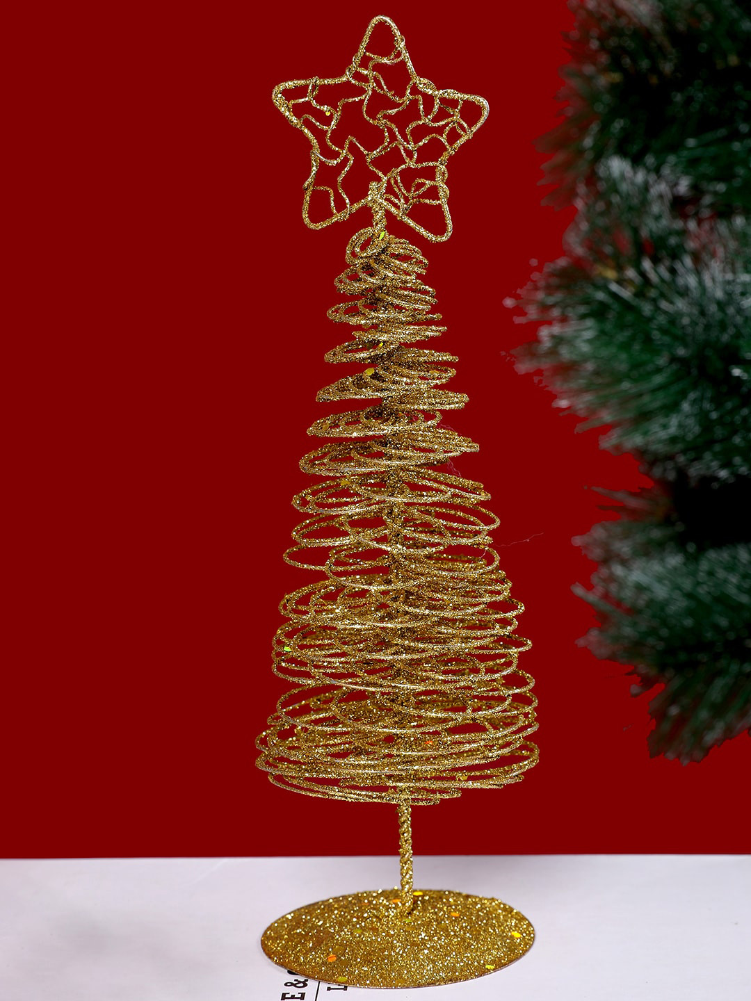 TAYHAA Gold toned Shimmery Christmas Tree Decor