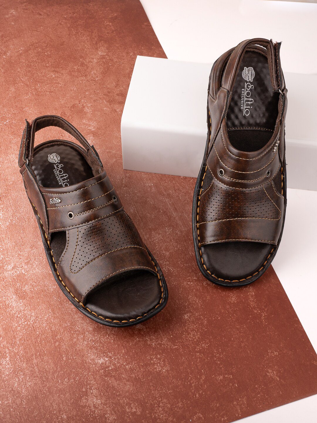 SOFTIO Men Perforated Leather Comfort Sandals