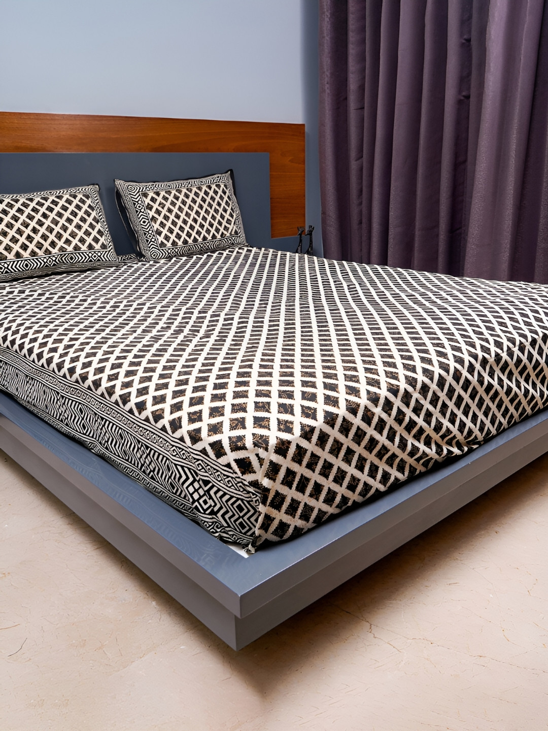 inizio Jaipuri Black Geometric Cotton 220 TC King Fine Bedsheet with 2 Pillow Covers-108 x 90 inches