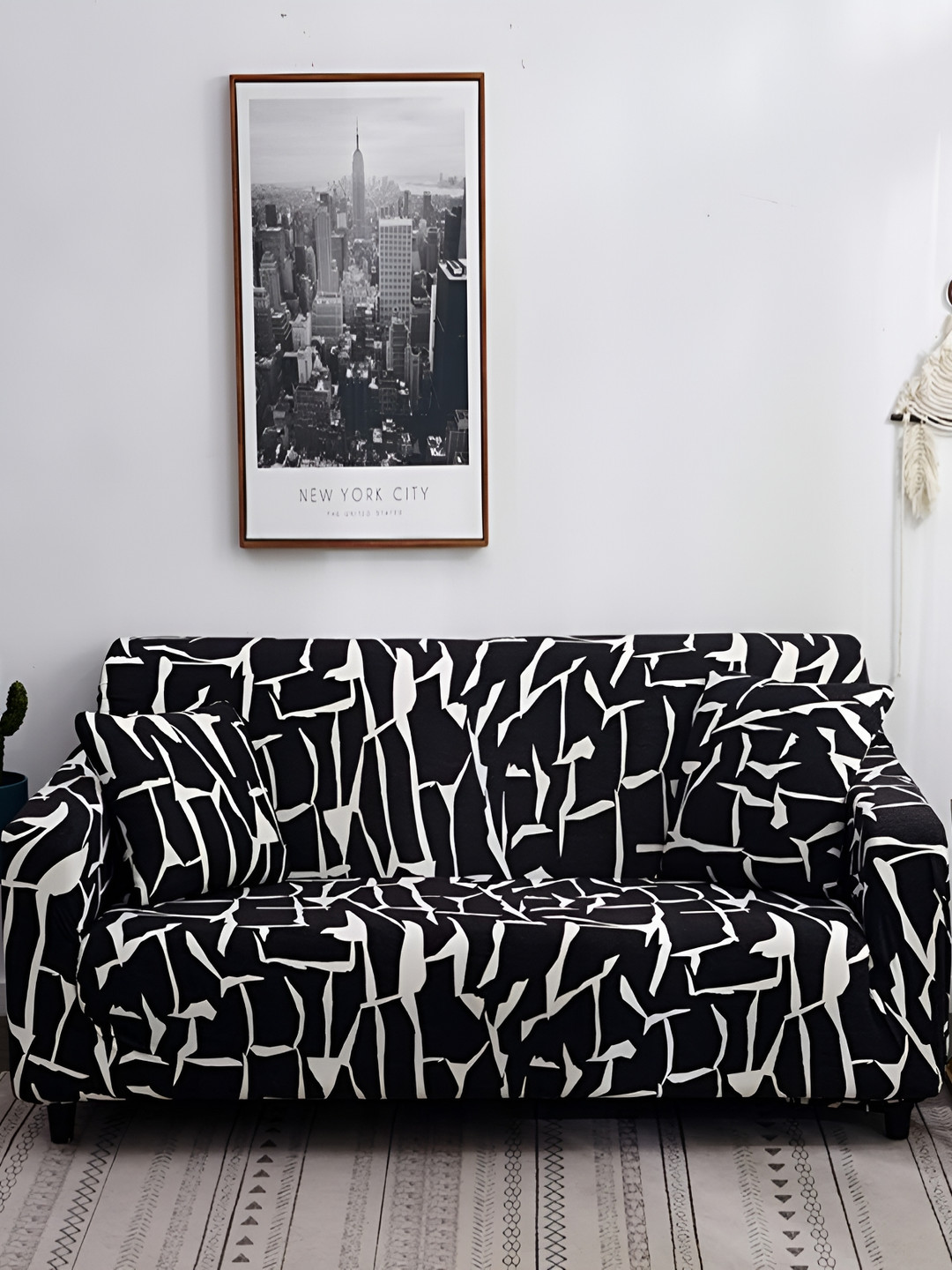Lukzer Black & White Printed 3 Seater Sofa Cover