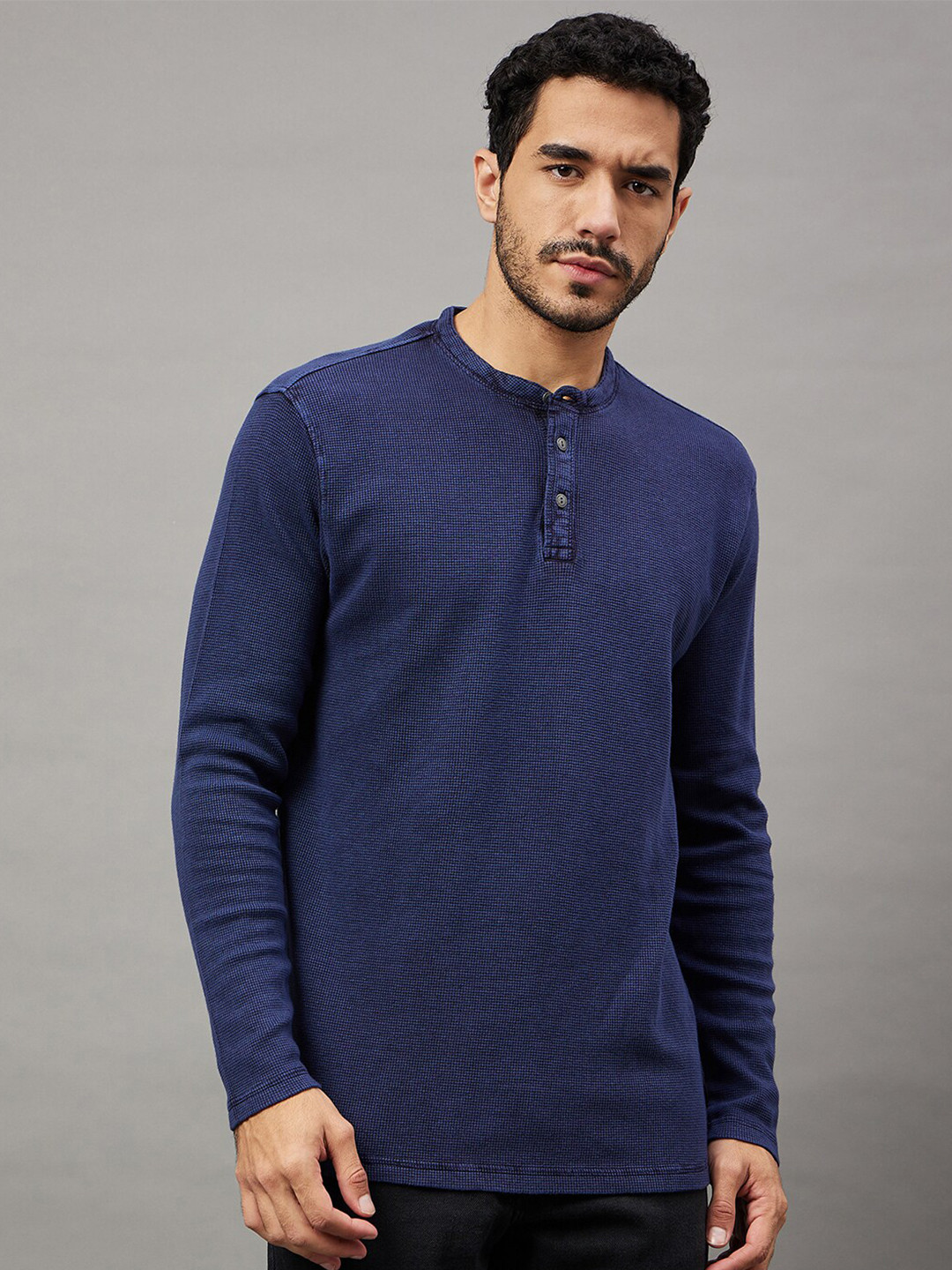 The Roadster Lifestyle Co. Navy Blue Henley Neck Long Sleeves T-shirt