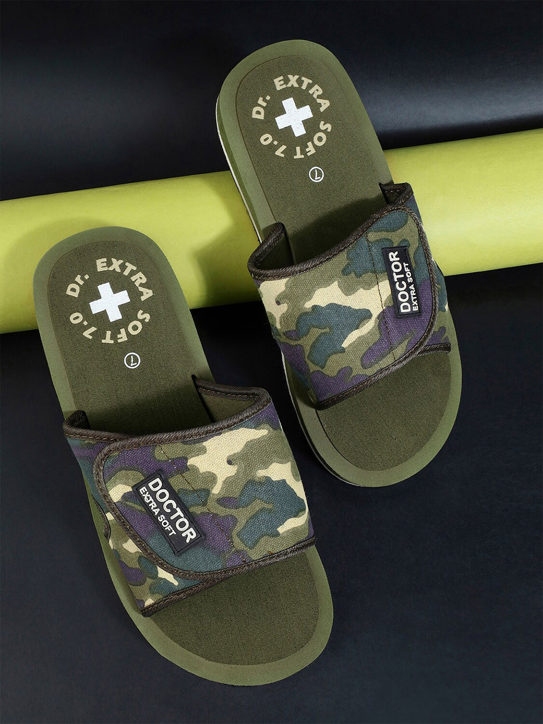 DOCTOR EXTRA SOFT Men Printed Orthopedic Non-Slip Adjustable Velcro Sliders