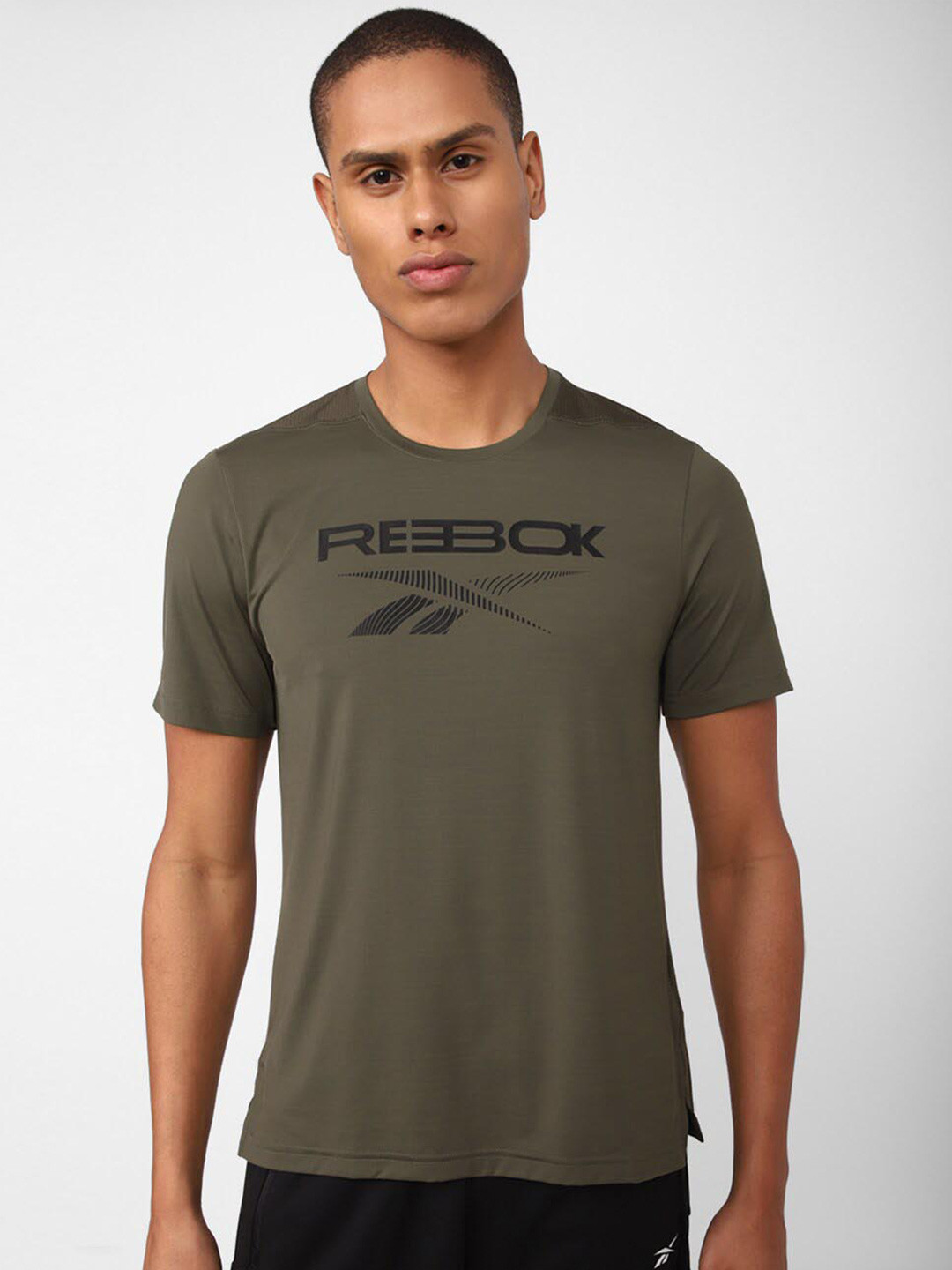 Reebok TS AC Graphic Printed Slim Fit T-shirt