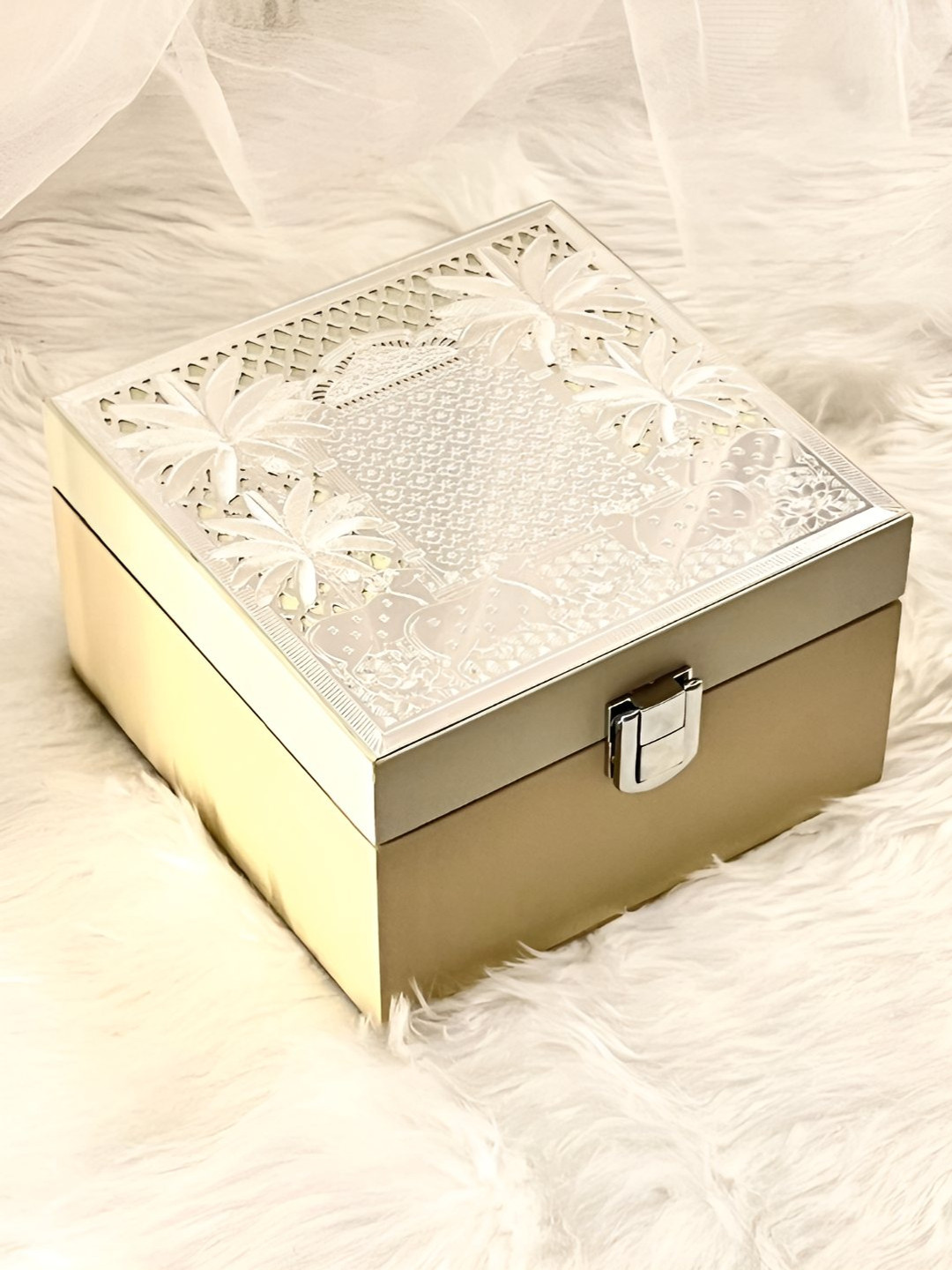 Timaya's Decor Beige Kamadhenu Gift Box