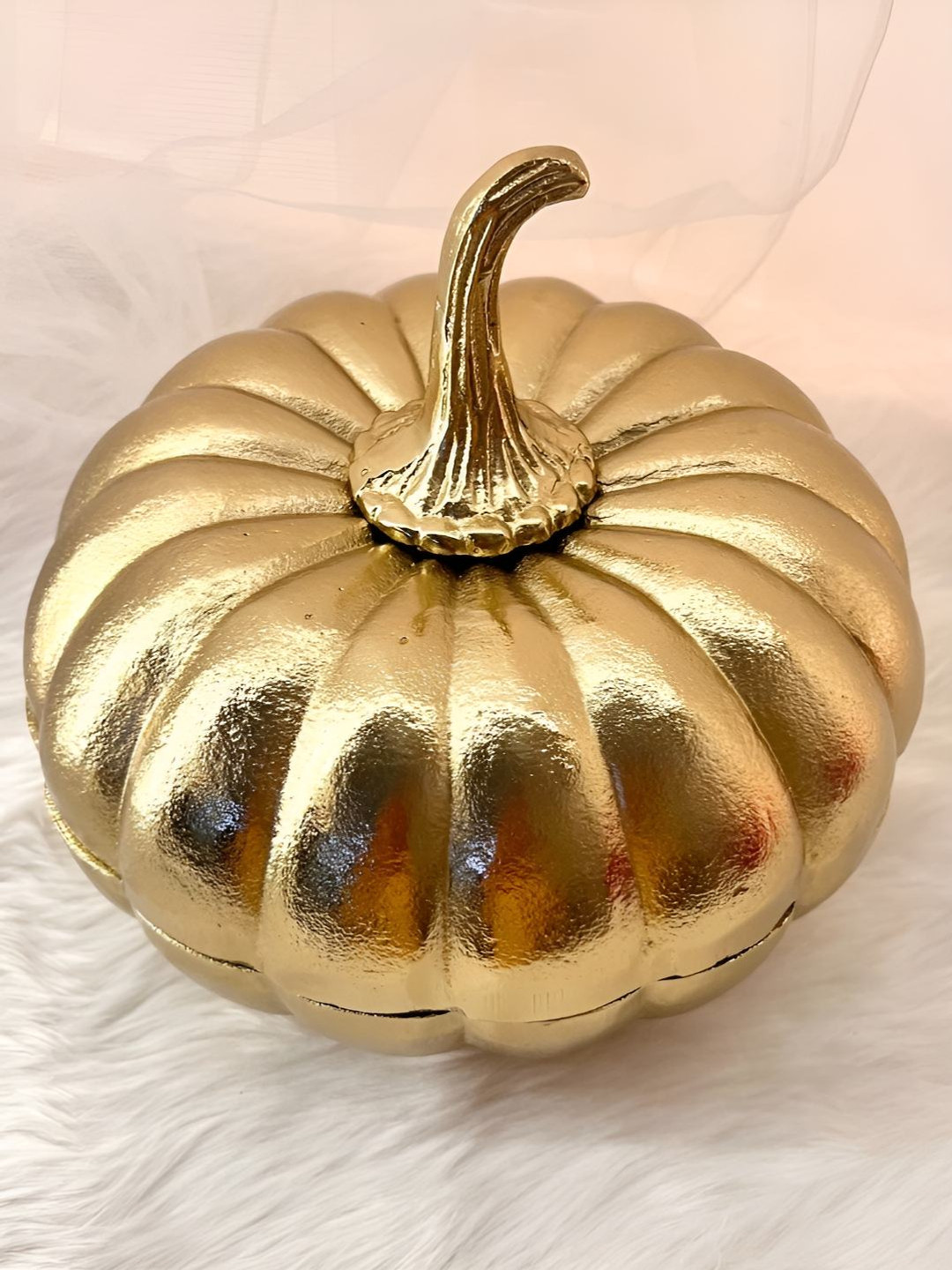 Timaya's Decor Gold toned HelloQween Decorative Bowls