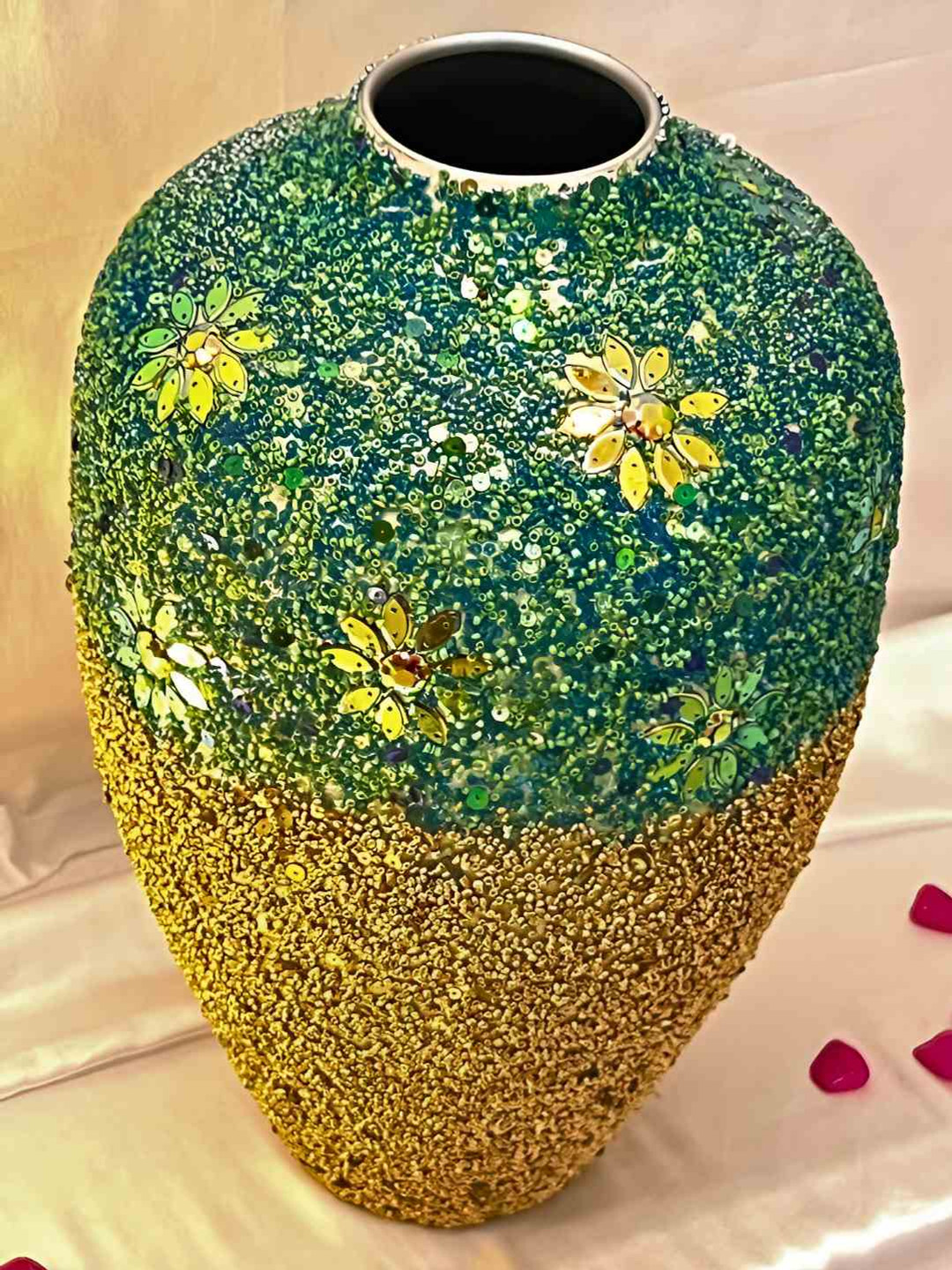 Timaya's Decor Jade Brown & Green Textured Flower Vase