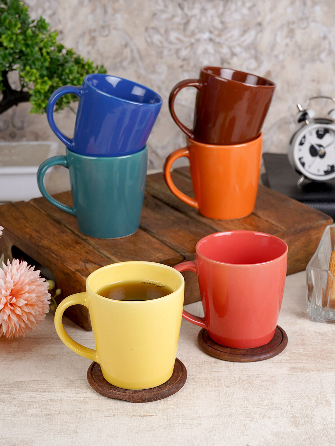 CDI 6 Pieces Ceramic Glossy Mugs 180 ml Each