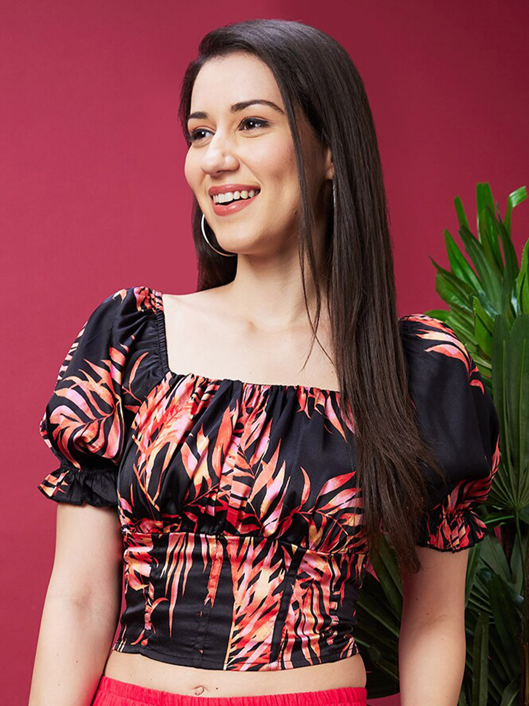 Globus Black Tropical Printed Square Neck Puff Sleeves Smocked Crop Blouson Top