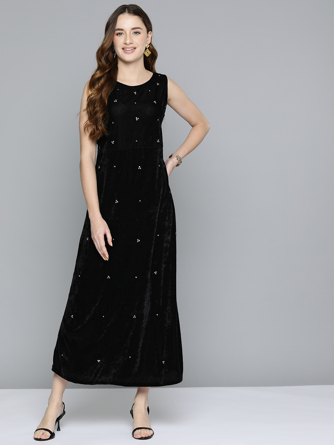 SCOUP Women Sequinned Embellished Velvet A-Line Midi Dress