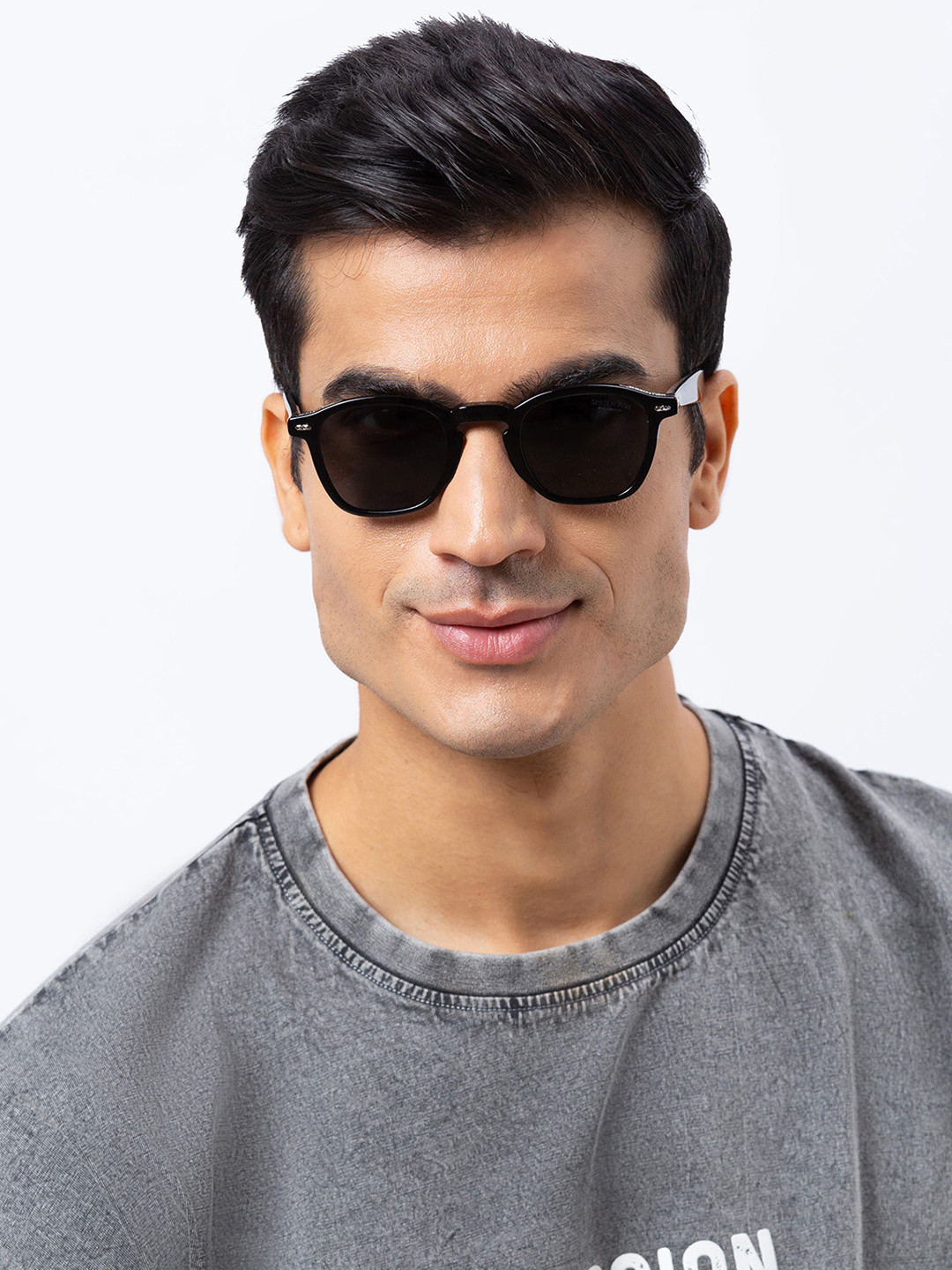 Shisen Fox NIKO BLACK/CRYSTAL + POLARIZED Unisex Sunglass 46