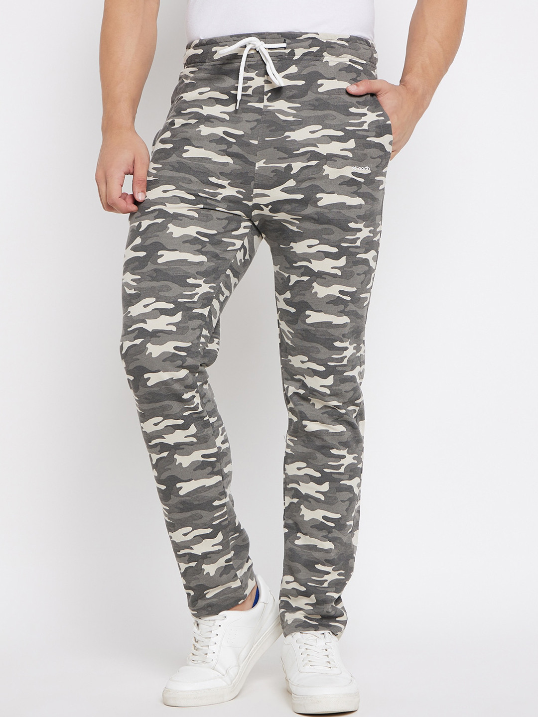98 Degree North Men Camouflage Printed  Cotton Mid Ride Track Pant