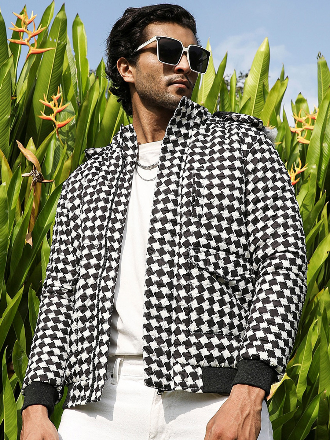 Campus Sutra Black & White Checked Windcheater Hooded Puffer Jacket