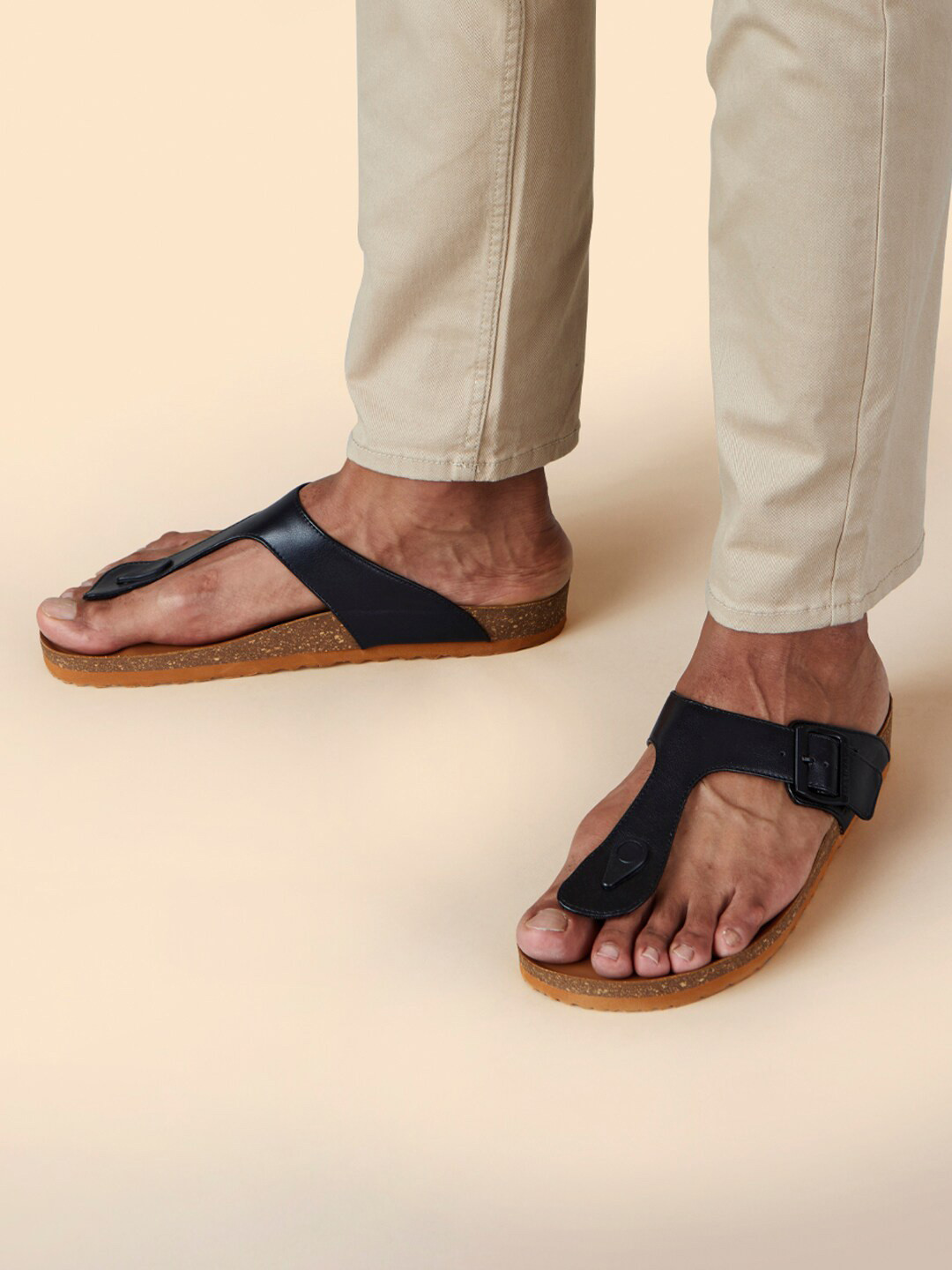 NEEMANS Men Buckled Comfort Sandals