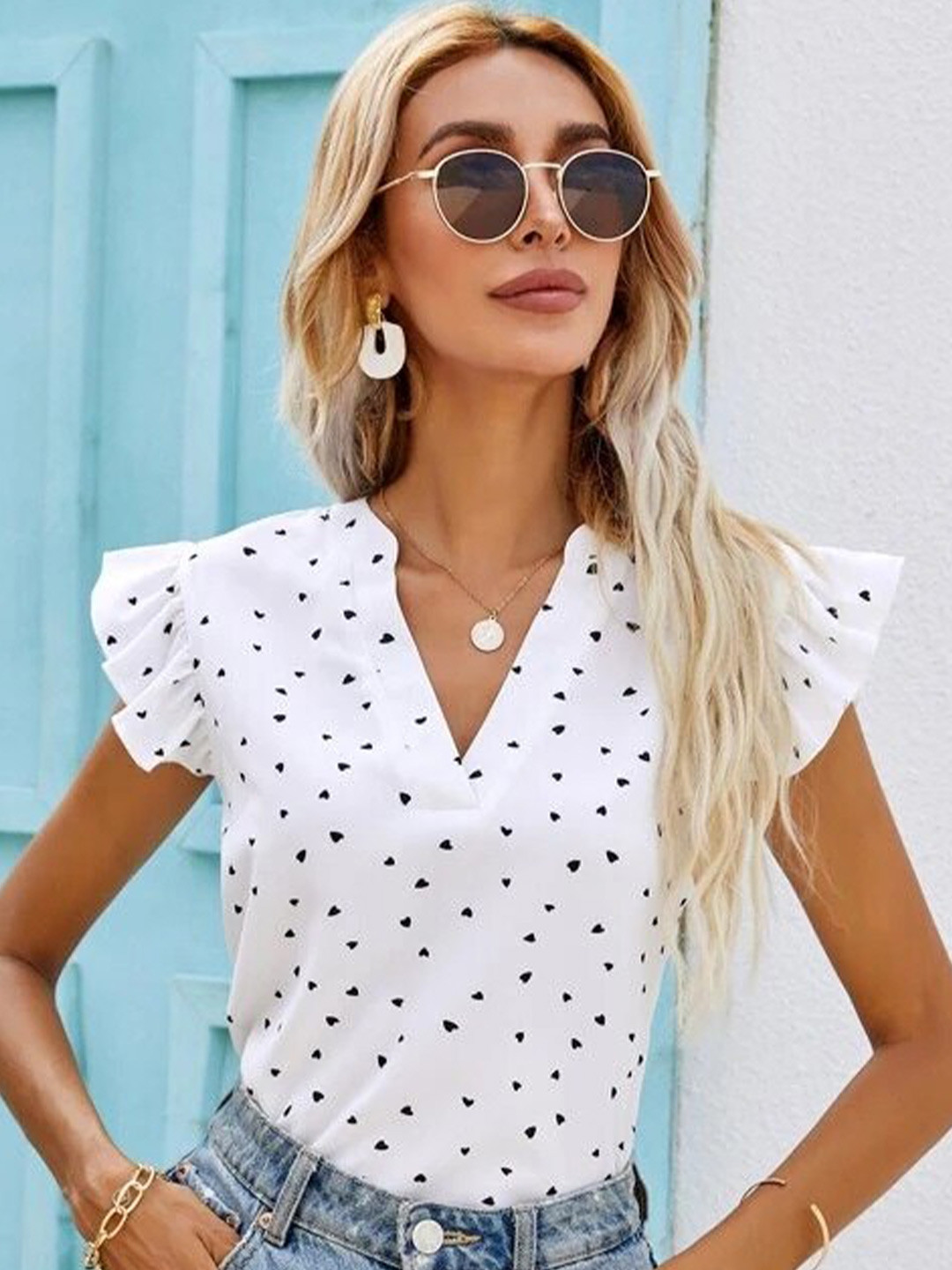 Stylecast X Slyck Conversational Printed Flutter Sleeves Top