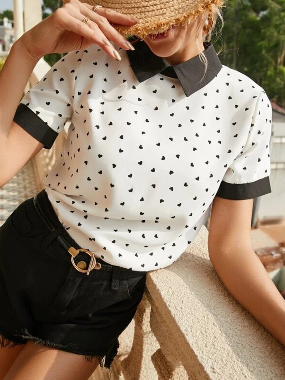 Stylecast X Slyck White Conversational Printed Top