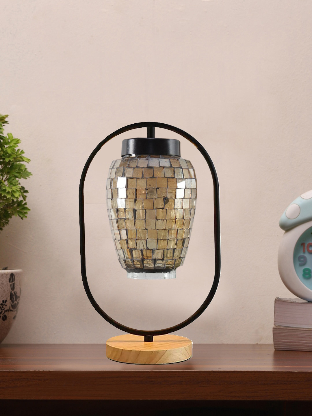 Devansh Black & Gold Toned Abstract Table Lamps