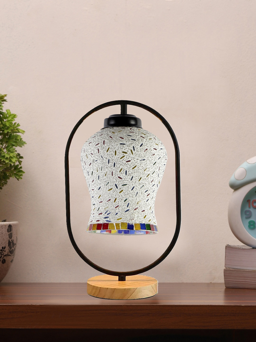 Devansh Black & White Abstract Traditional Table Lamps