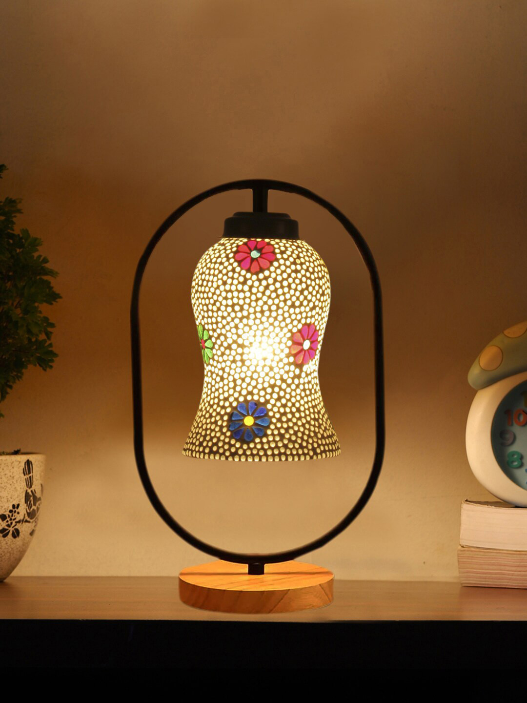 Devansh White & Grey Printed Spherical Table Lamps